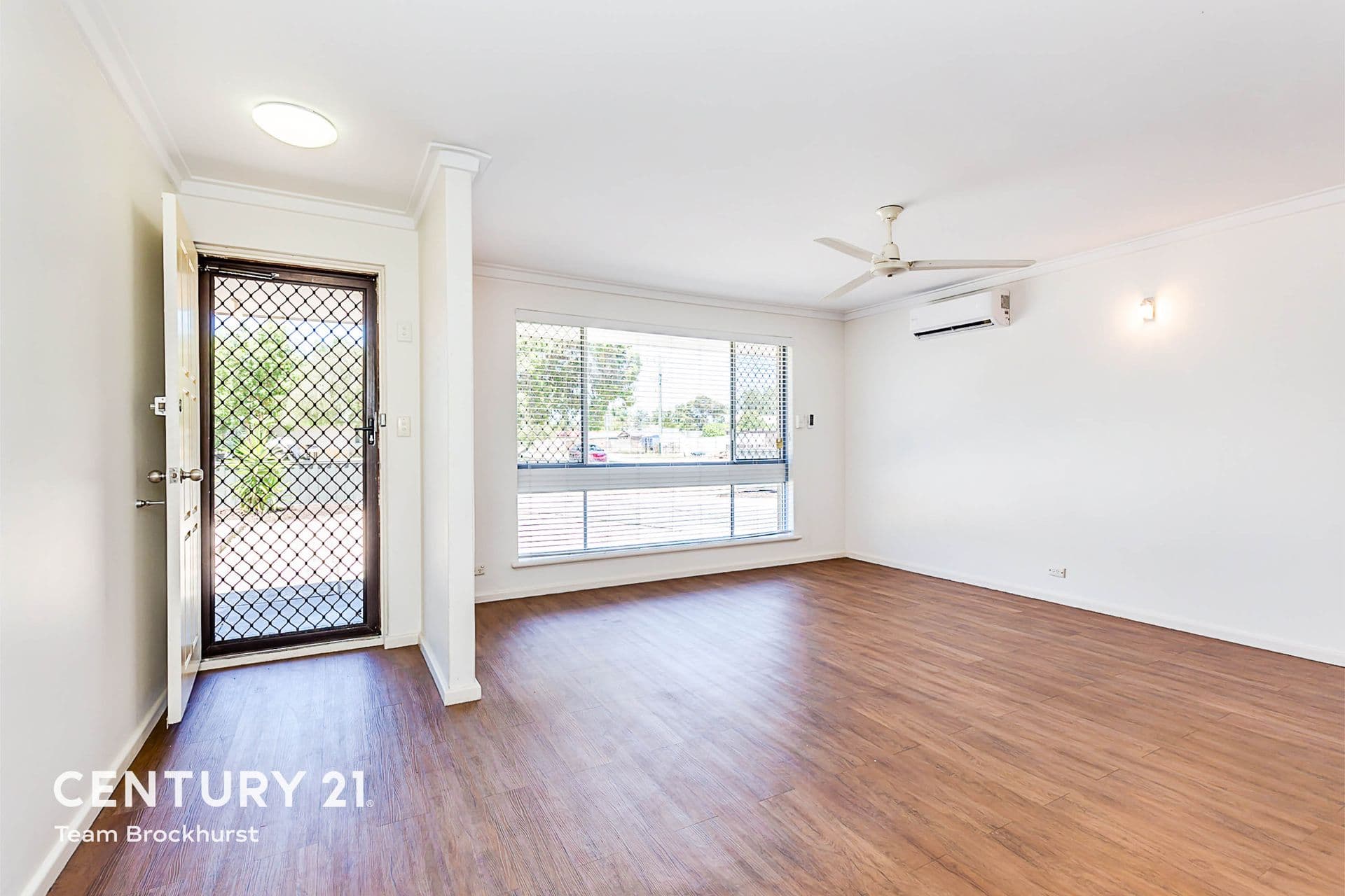 7/10 Warton Rd, Huntingdale, WA, 6110, Huntingdale - Thumbnail 2