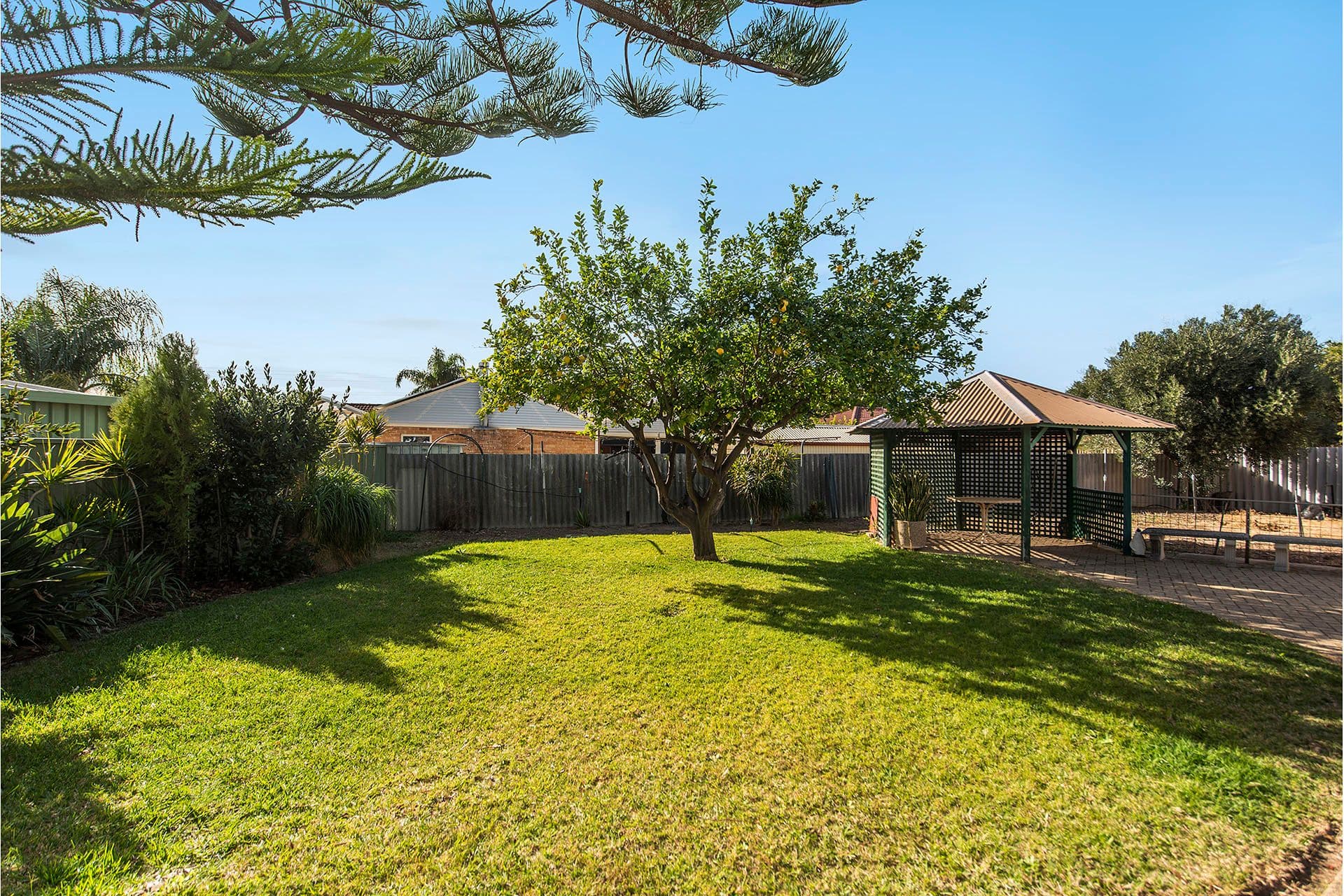 7/10 Warton Rd, Huntingdale, WA, 6110, High Wycombe - Thumbnail 3