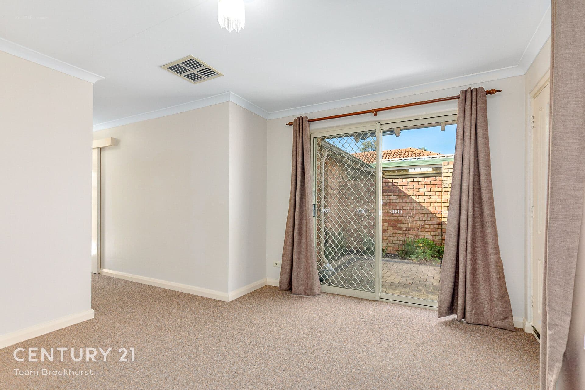 9/2 Hartley Street, Gosnells, WA, 6110, Gosnells - Thumbnail 6
