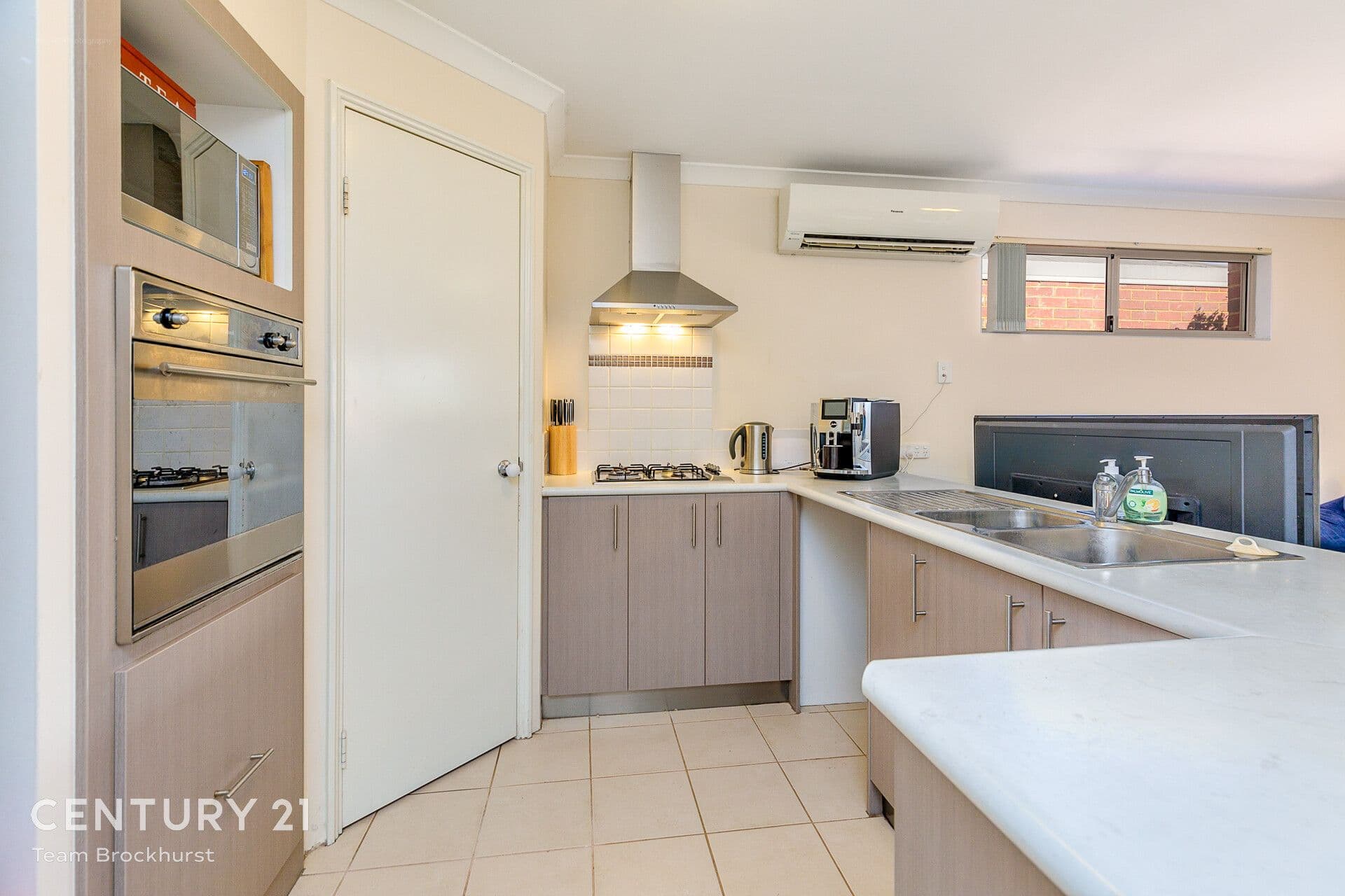 12/41 Sixth Road, Armadale, WA, 6112, Armadale - Thumbnail 2