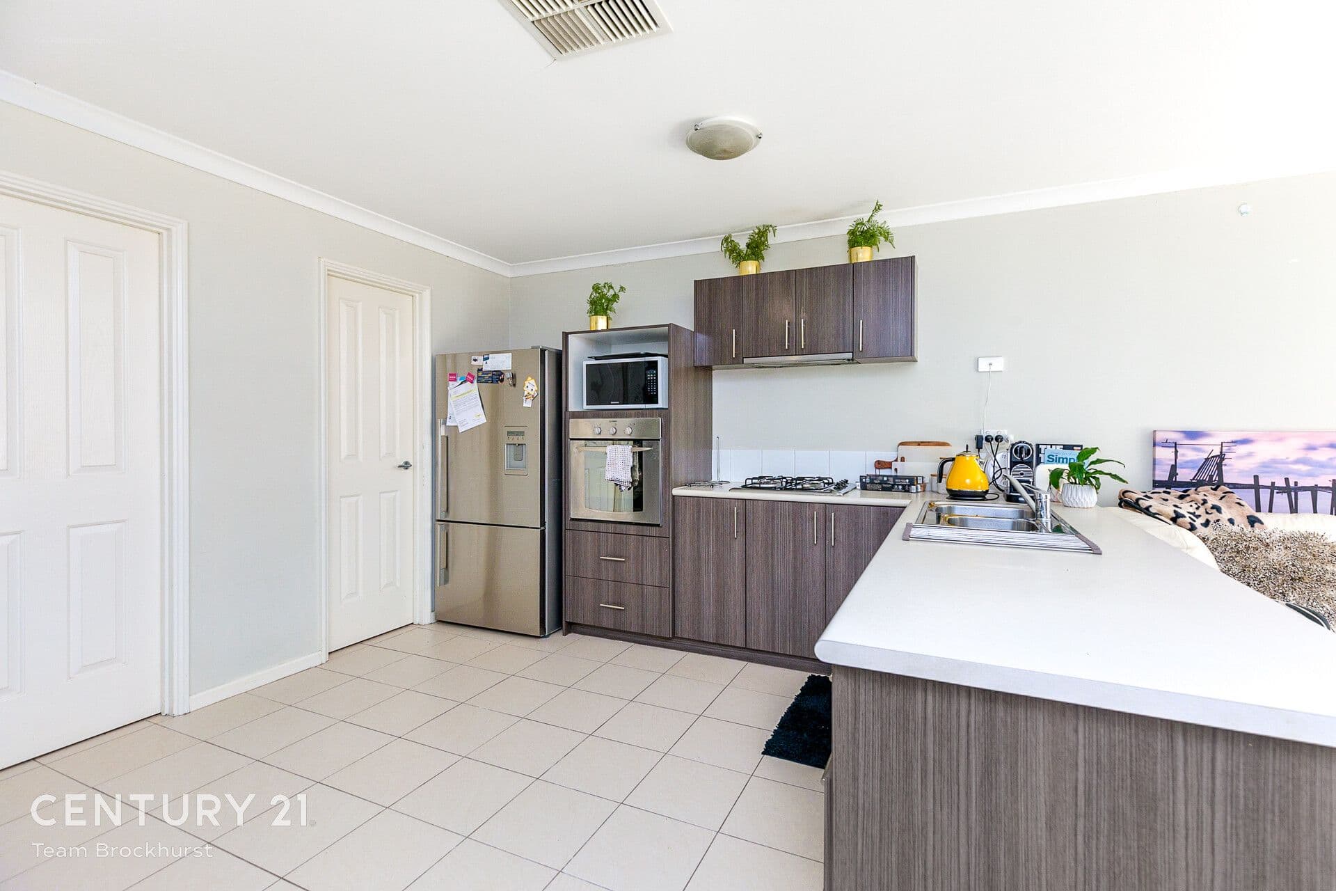 7/10 Warton Rd, Huntingdale, WA, 6110, Southern River - Thumbnail 3