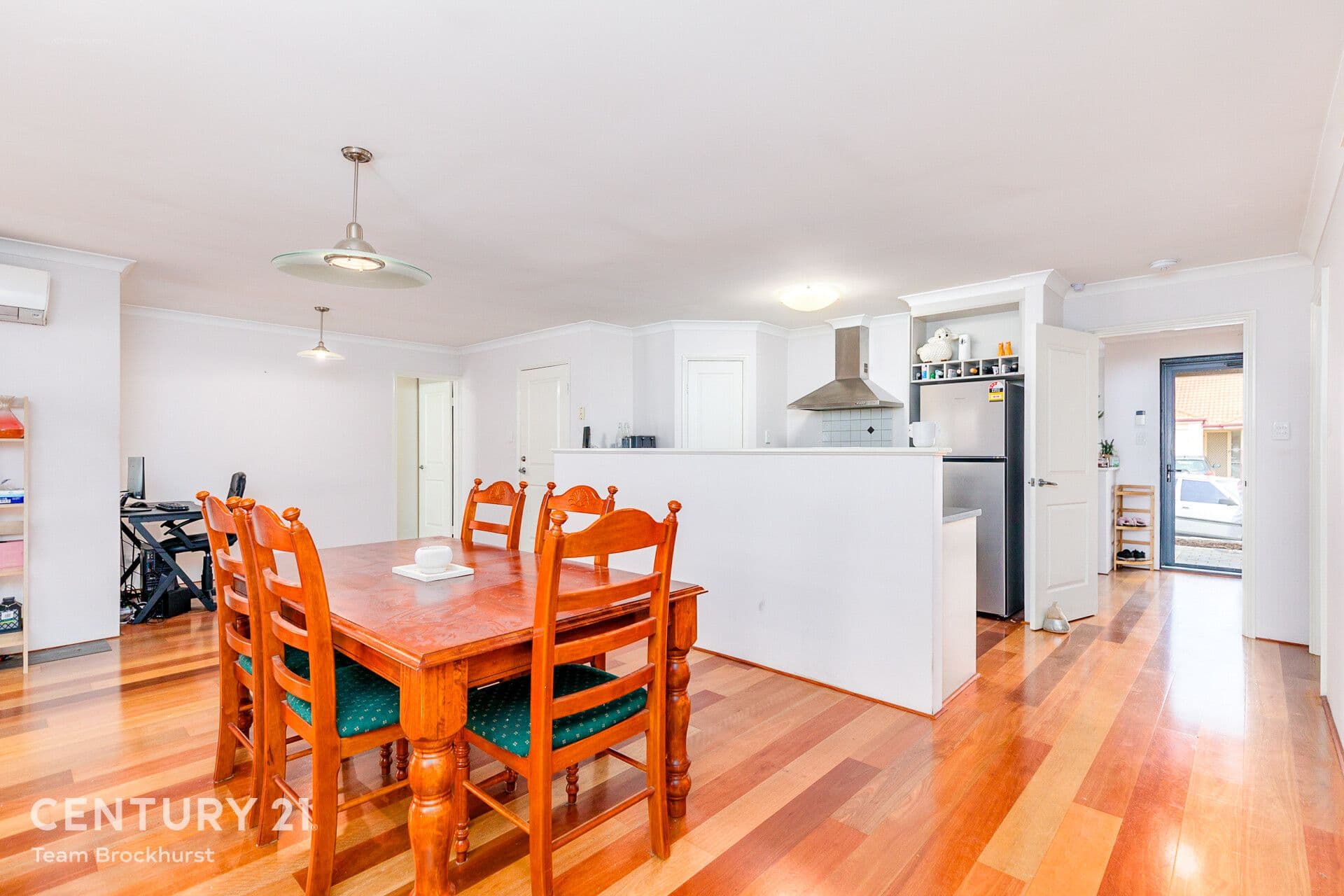 7/10 Warton Rd, Huntingdale, WA, 6110, Southern River - Thumbnail 8