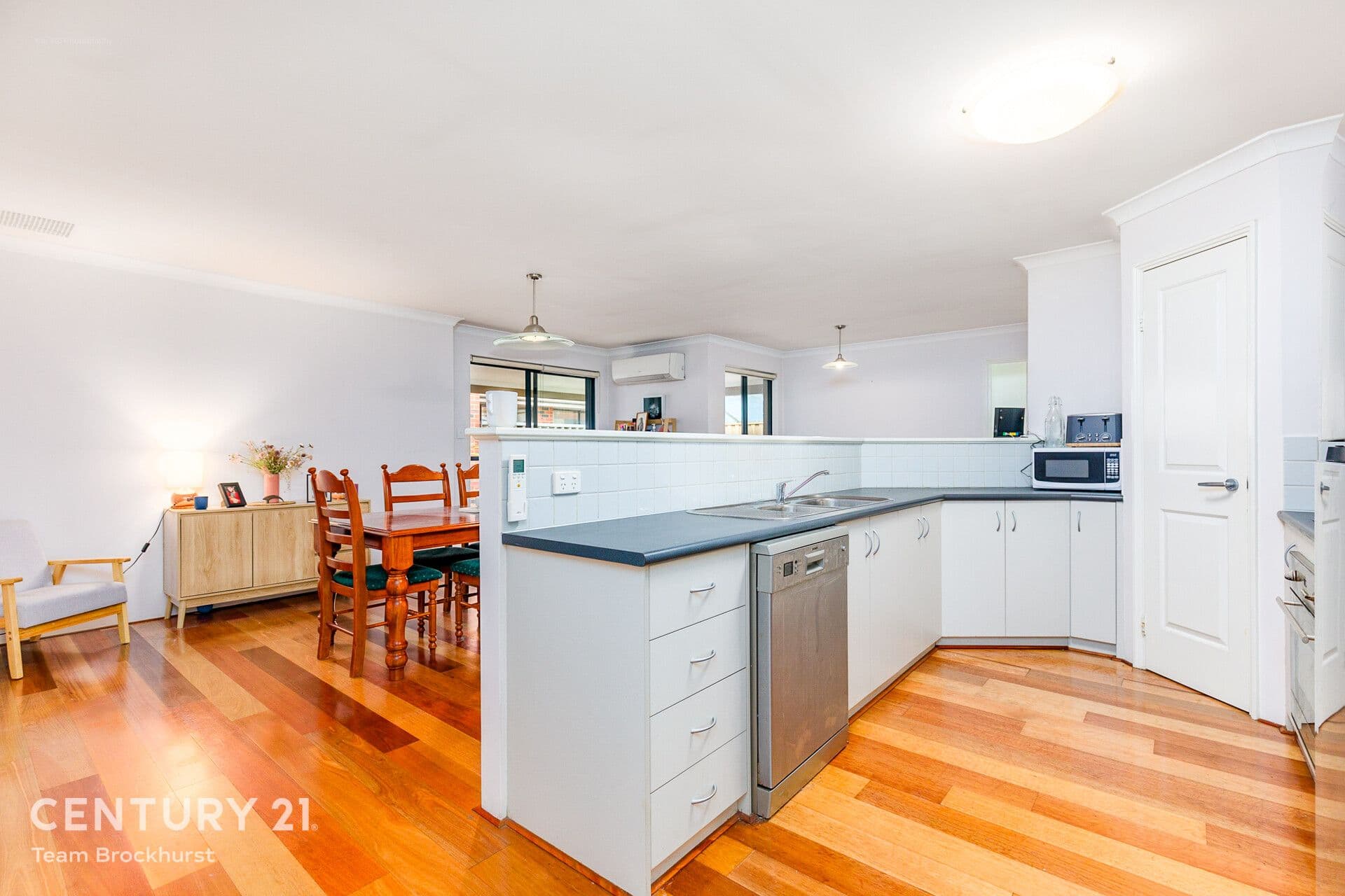 7/10 Warton Rd, Huntingdale, WA, 6110, Southern River - Thumbnail 7