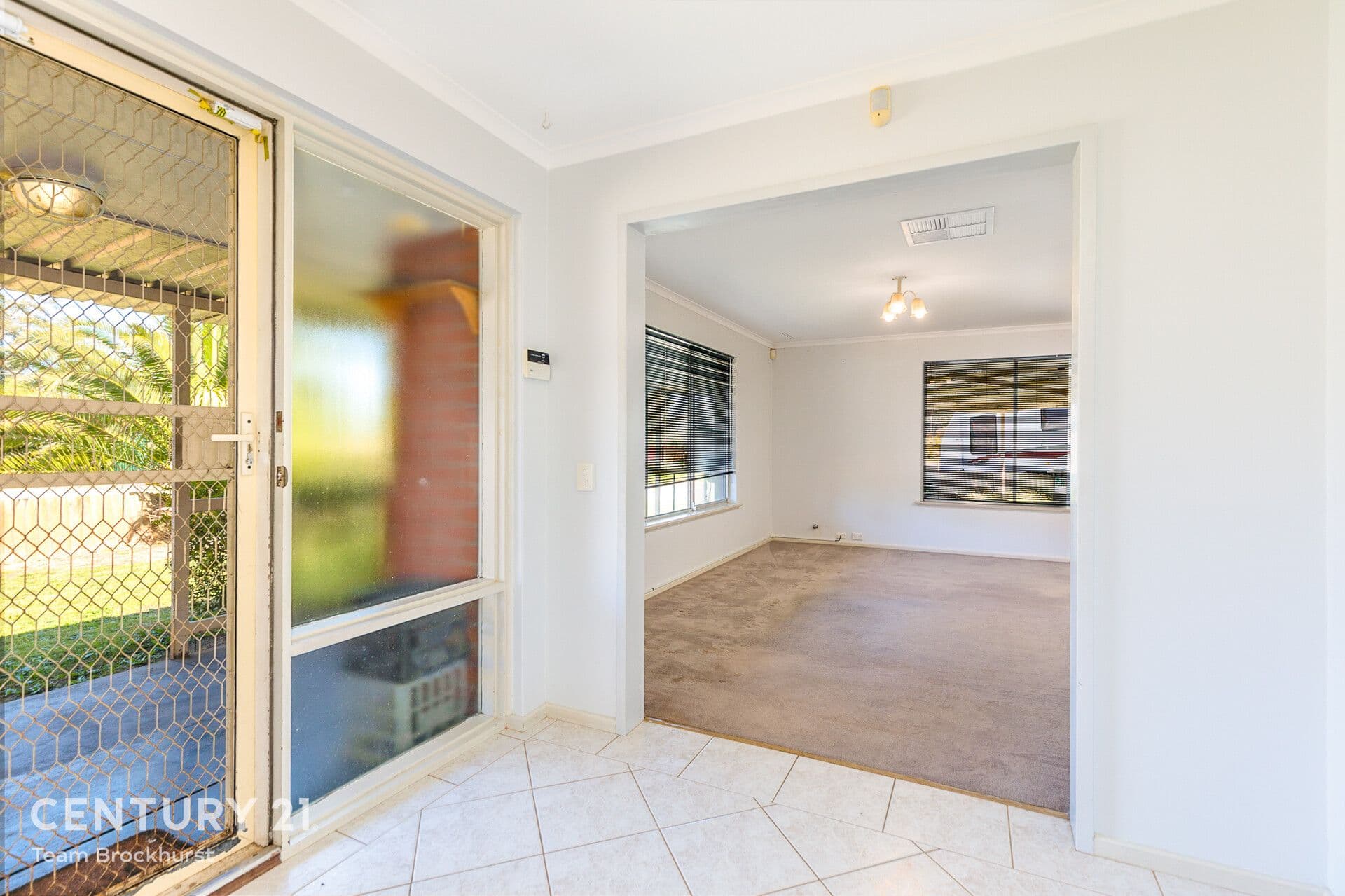 7/10 Warton Rd, Huntingdale, WA, 6110, Huntingdale - Thumbnail 5