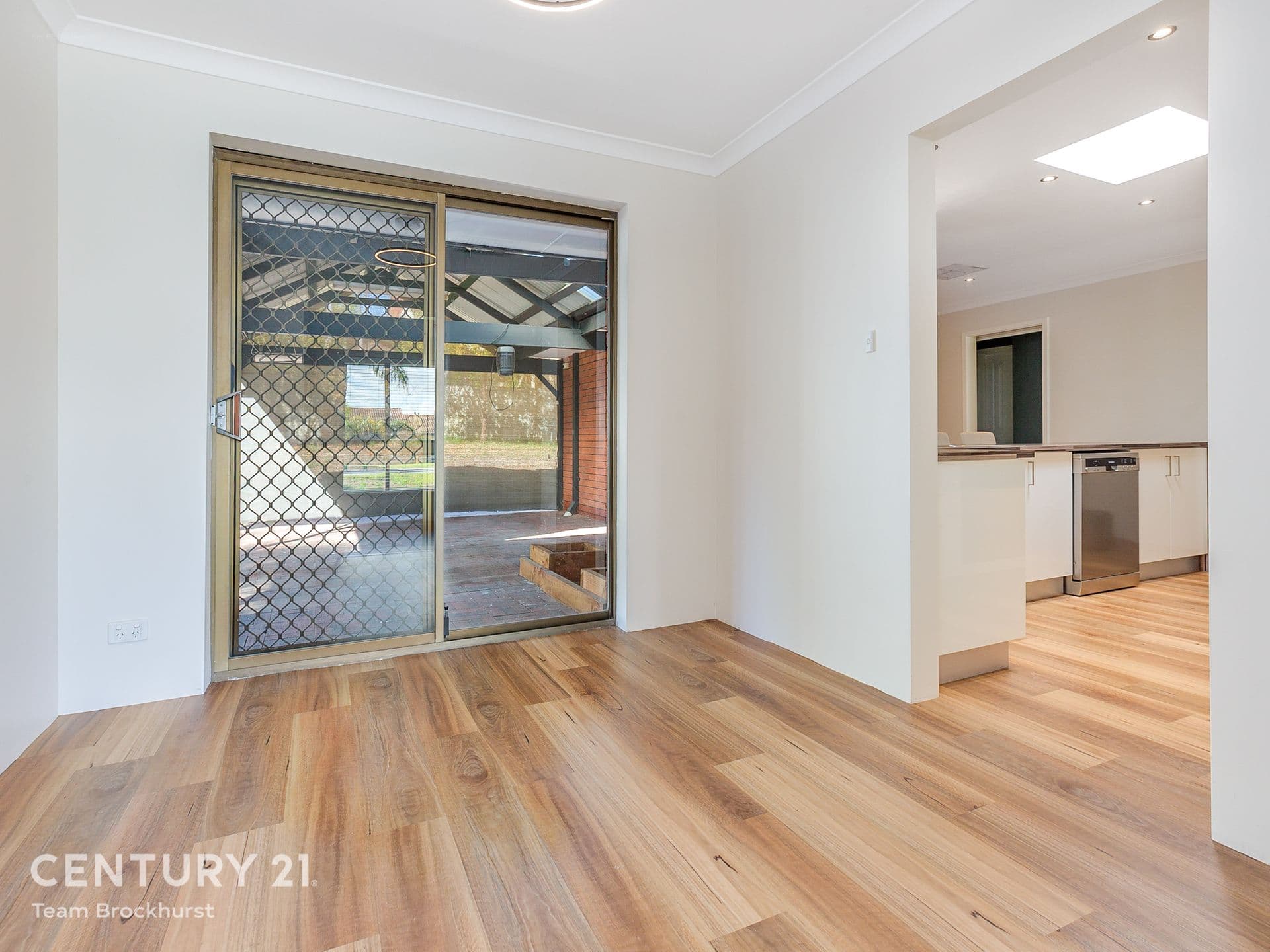 7/10 Warton Rd, Huntingdale, WA, 6110, Thornlie - Thumbnail 6