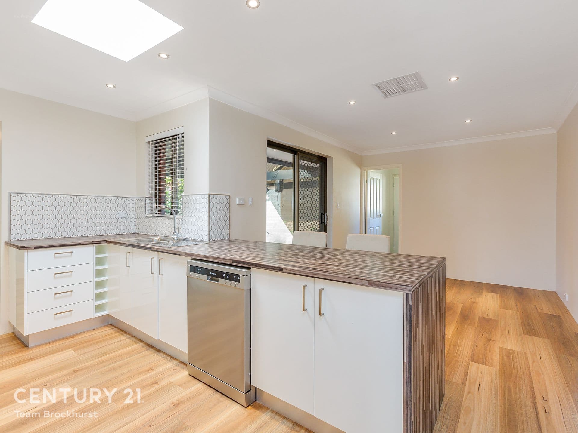 7/10 Warton Rd, Huntingdale, WA, 6110, Thornlie - Thumbnail 7