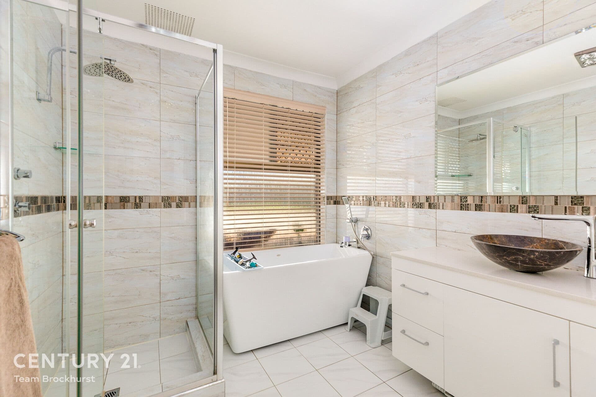 7/10 Warton Rd, Huntingdale, WA, 6110, Thornlie - Thumbnail 4