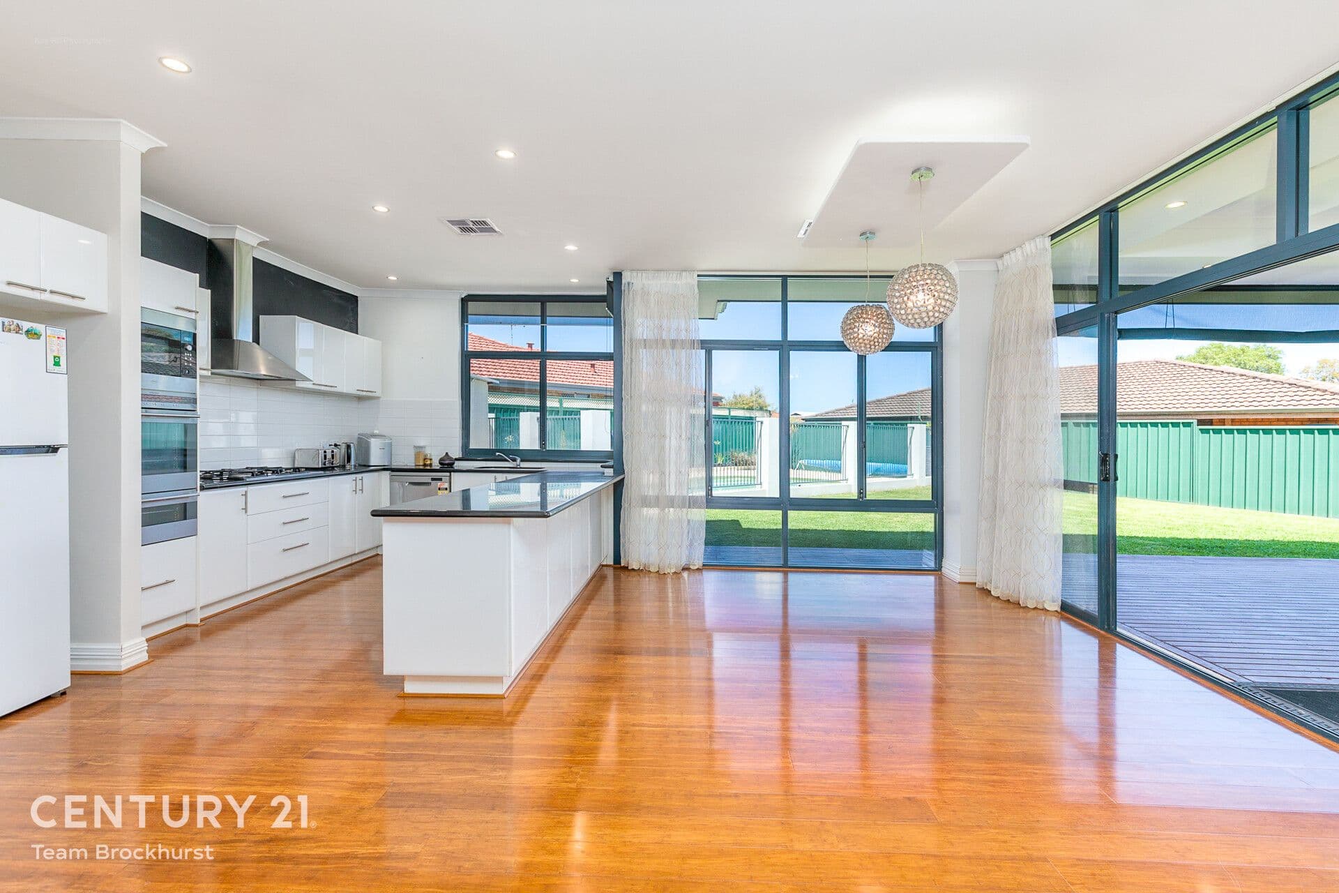 7/10 Warton Rd, Huntingdale, WA, 6110, Lake Coogee - Thumbnail 3