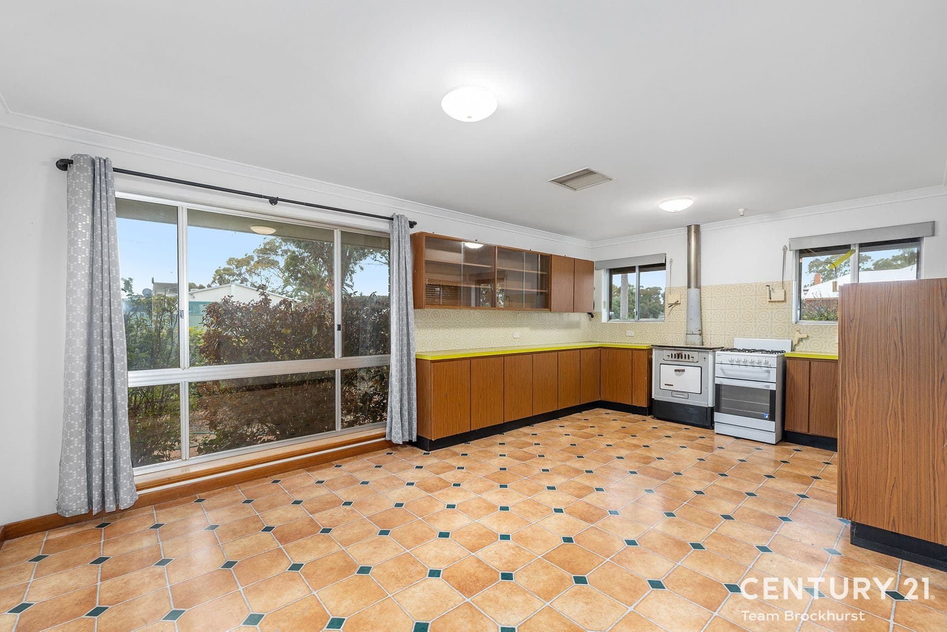 7/10 Warton Rd, Huntingdale, WA, 6110, Koorda - Thumbnail 3