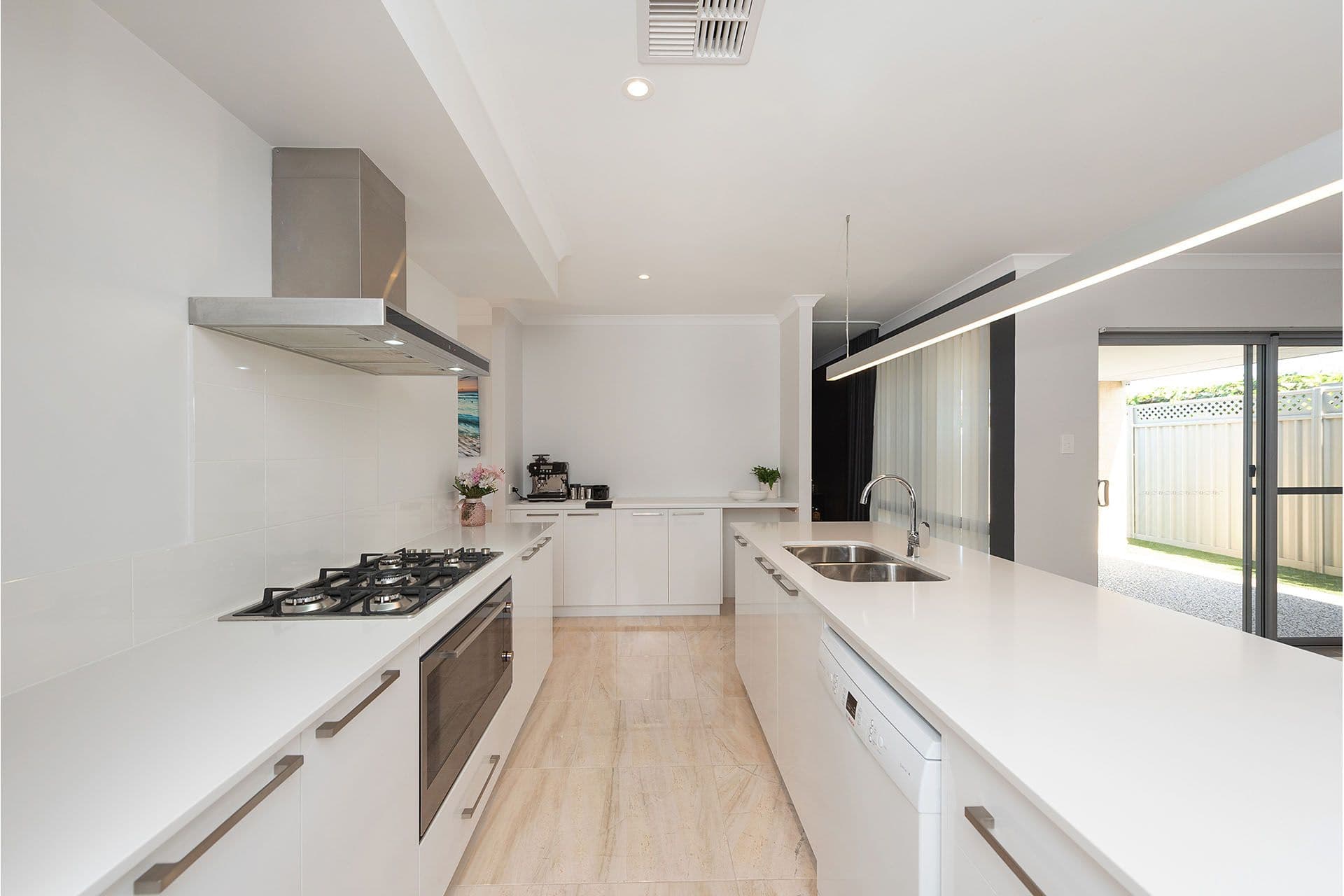 7/10 Warton Rd, Huntingdale, WA, 6110, Golden Bay - Thumbnail 2