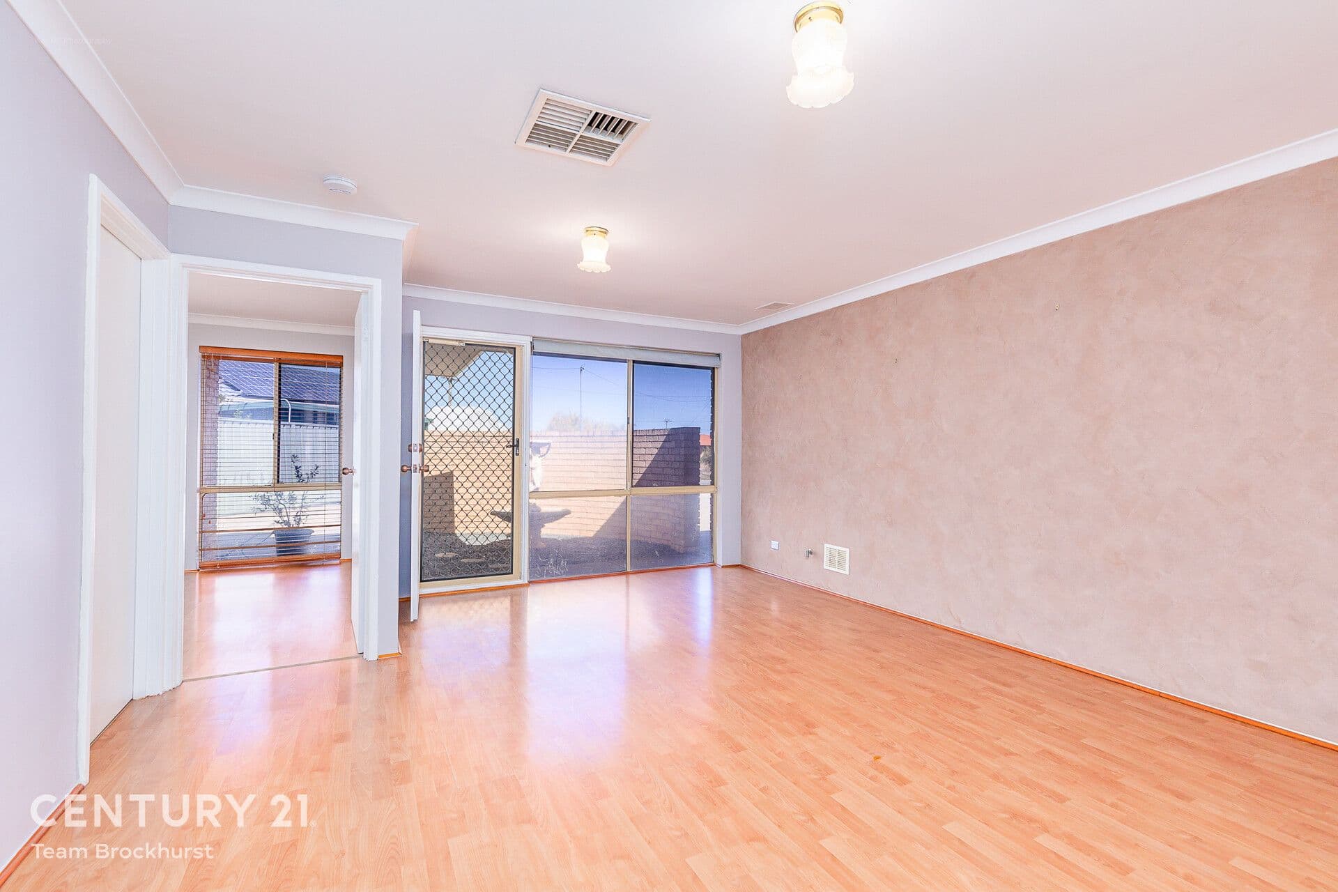 7/10 Warton Rd, Huntingdale, WA, 6110, Huntingdale - Thumbnail 7
