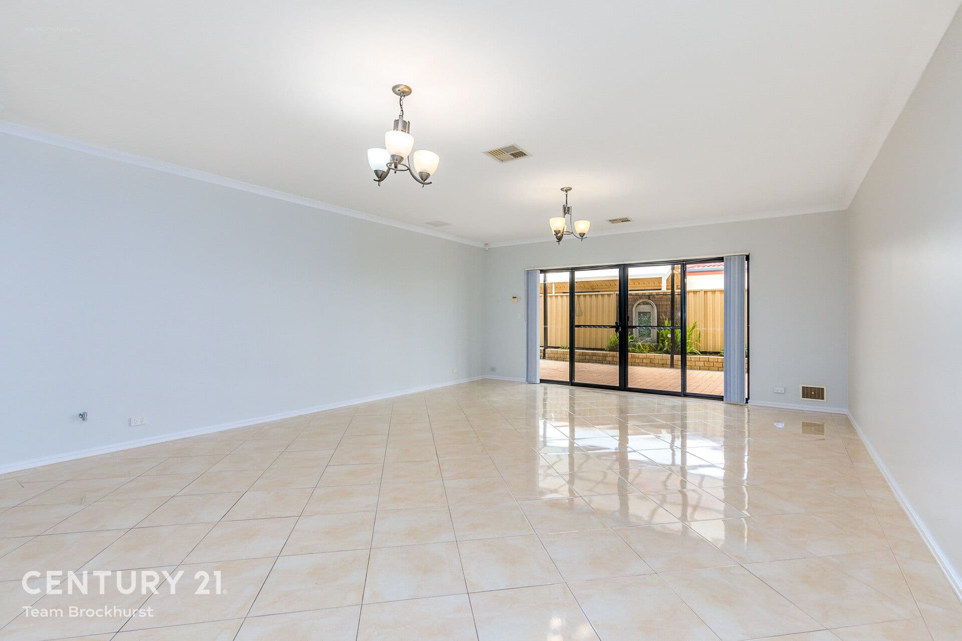 7/10 Warton Rd, Huntingdale, WA, 6110, Canning Vale - Thumbnail 3