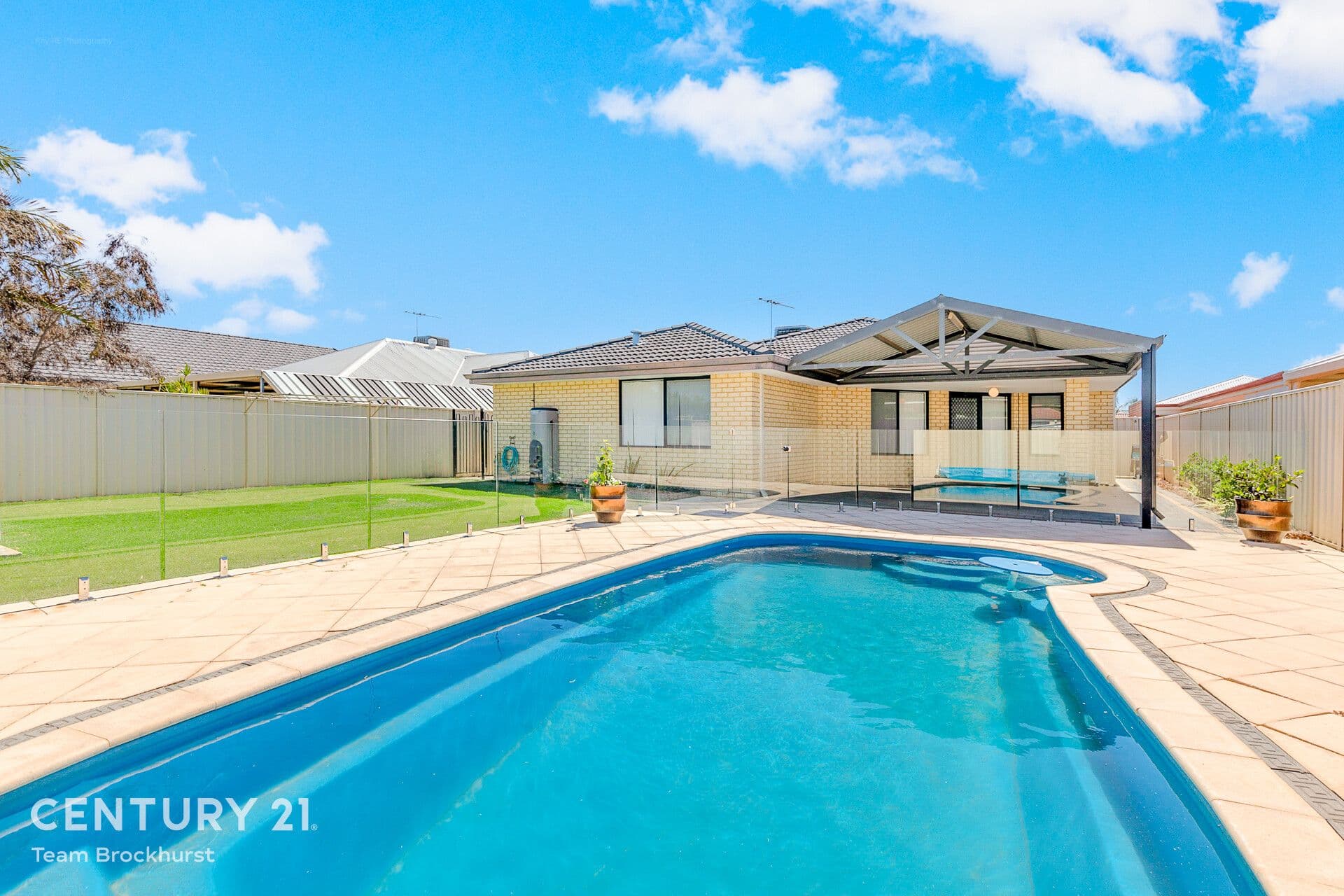 7/10 Warton Rd, Huntingdale, WA, 6110, Huntingdale - Image 1