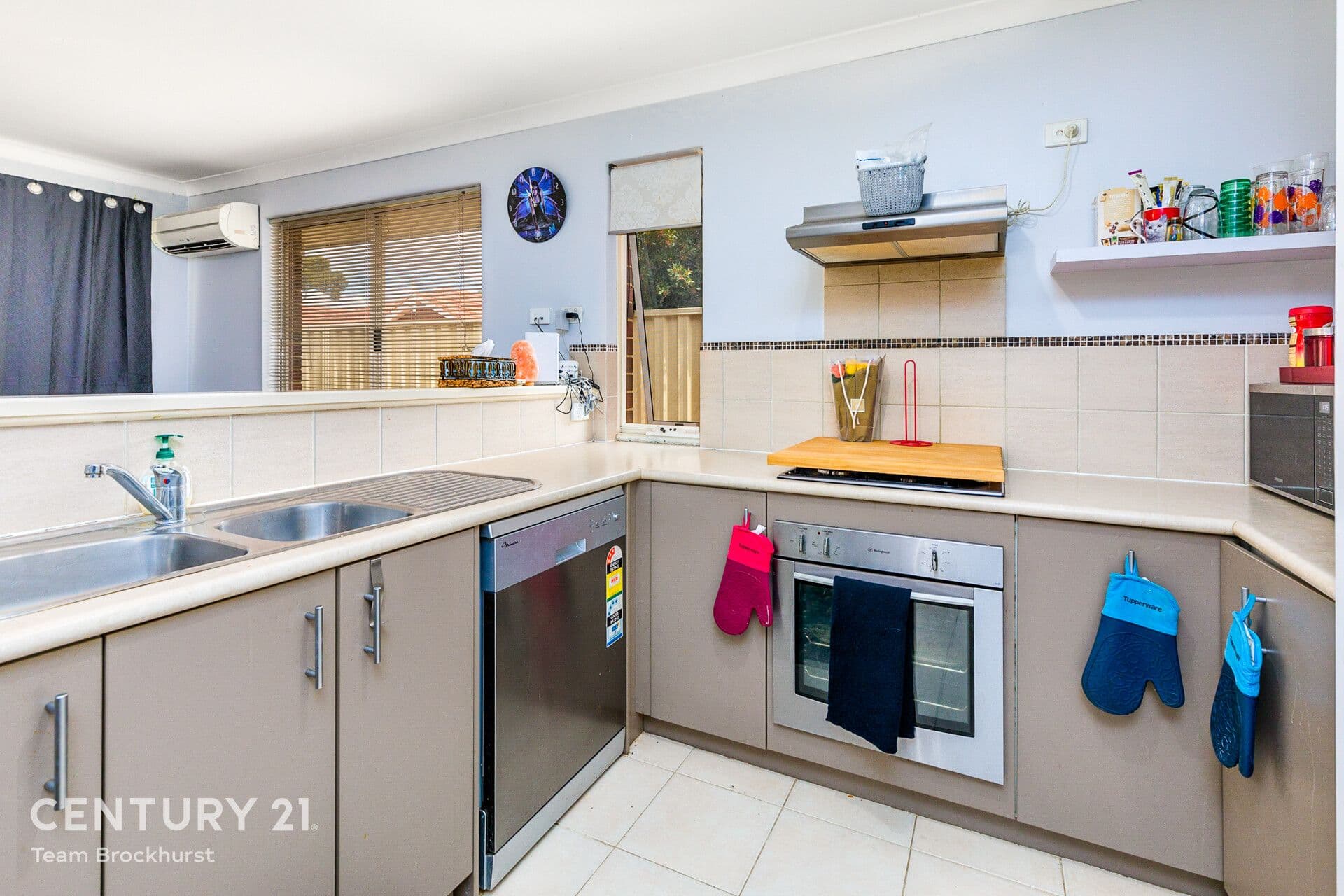 7/10 Warton Rd, Huntingdale, WA, 6110, Armadale - Thumbnail 2