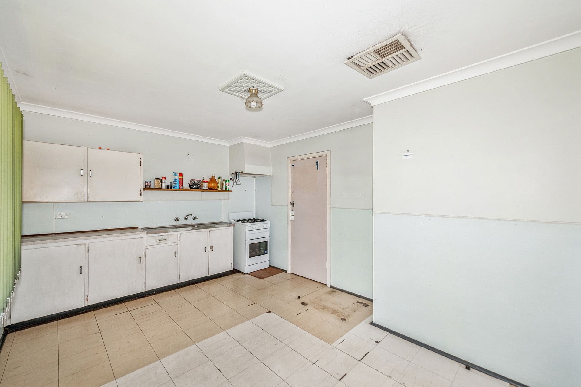 7/10 Warton Rd, Huntingdale, WA, 6110, Langford - Thumbnail 8