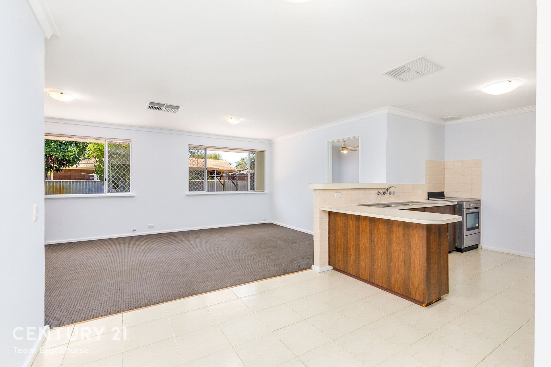 7/10 Warton Rd, Huntingdale, WA, 6110, Thornlie - Thumbnail 3