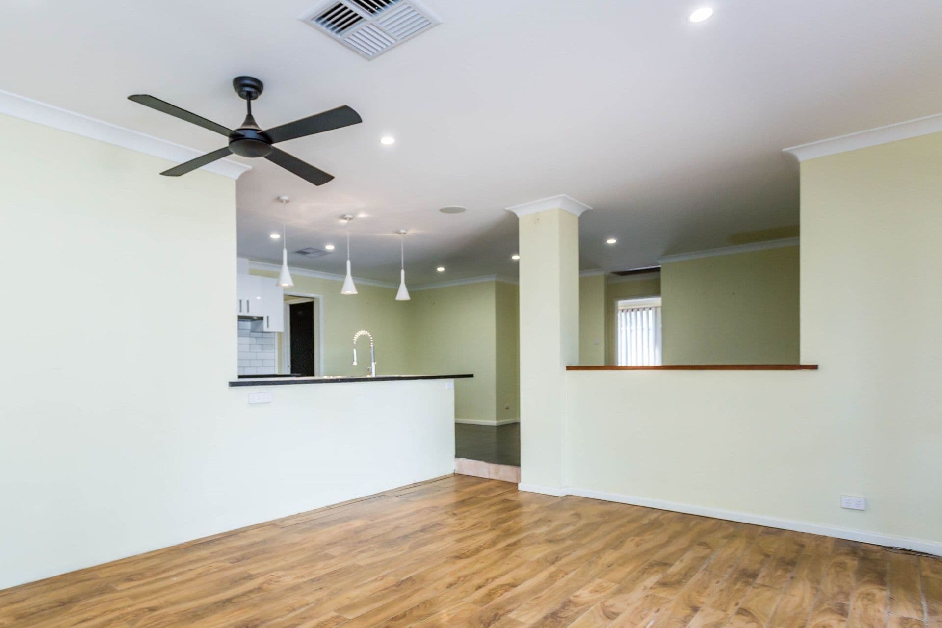 7/10 Warton Rd, Huntingdale, WA, 6110, Swan View - Thumbnail 8