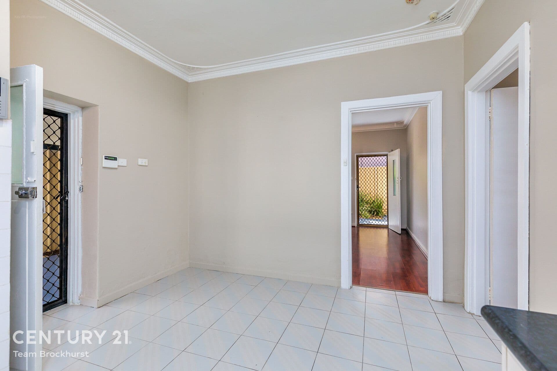 7/10 Warton Rd, Huntingdale, WA, 6110, Spearwood - Thumbnail 7