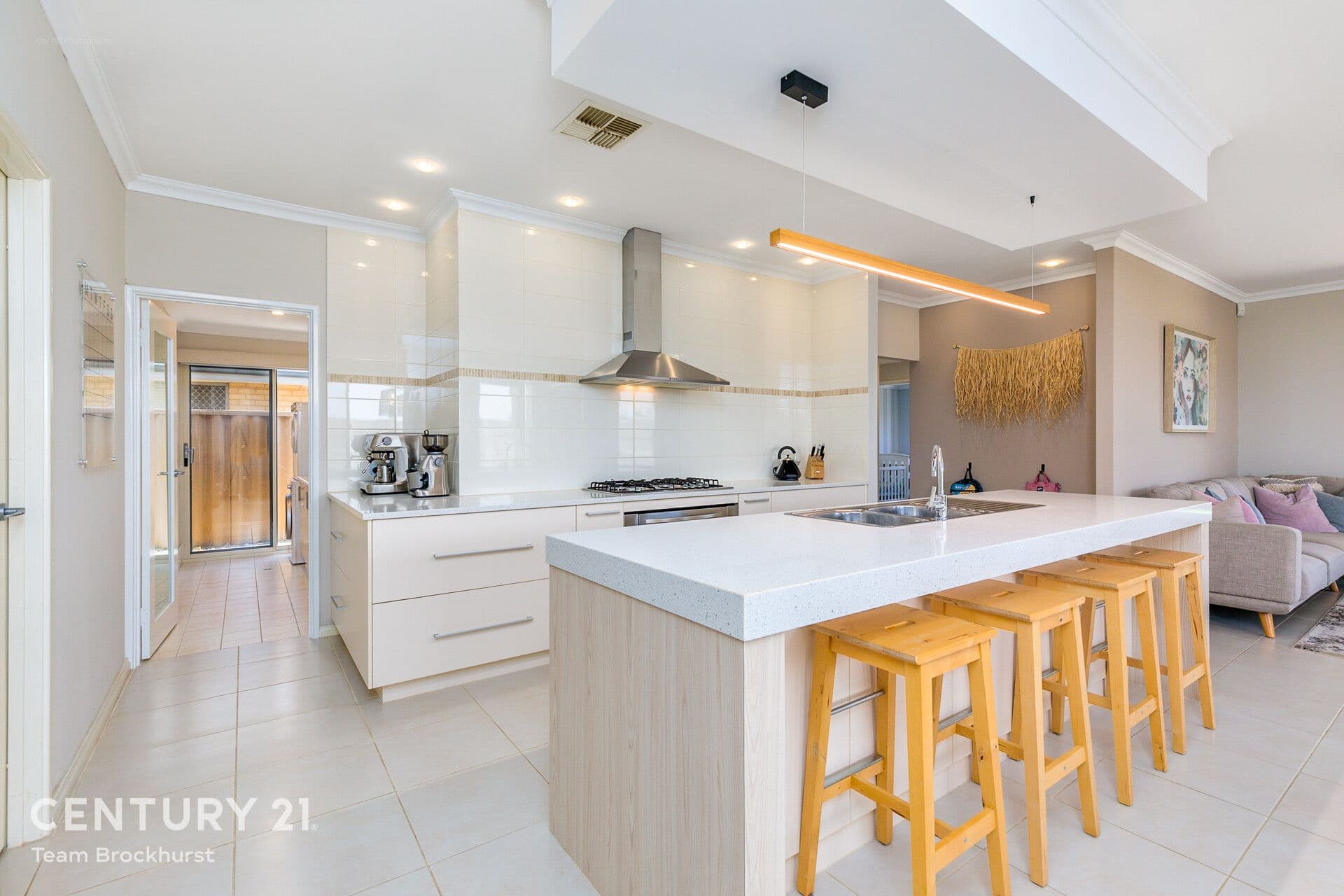 7/10 Warton Rd, Huntingdale, WA, 6110, Southern River - Thumbnail 2