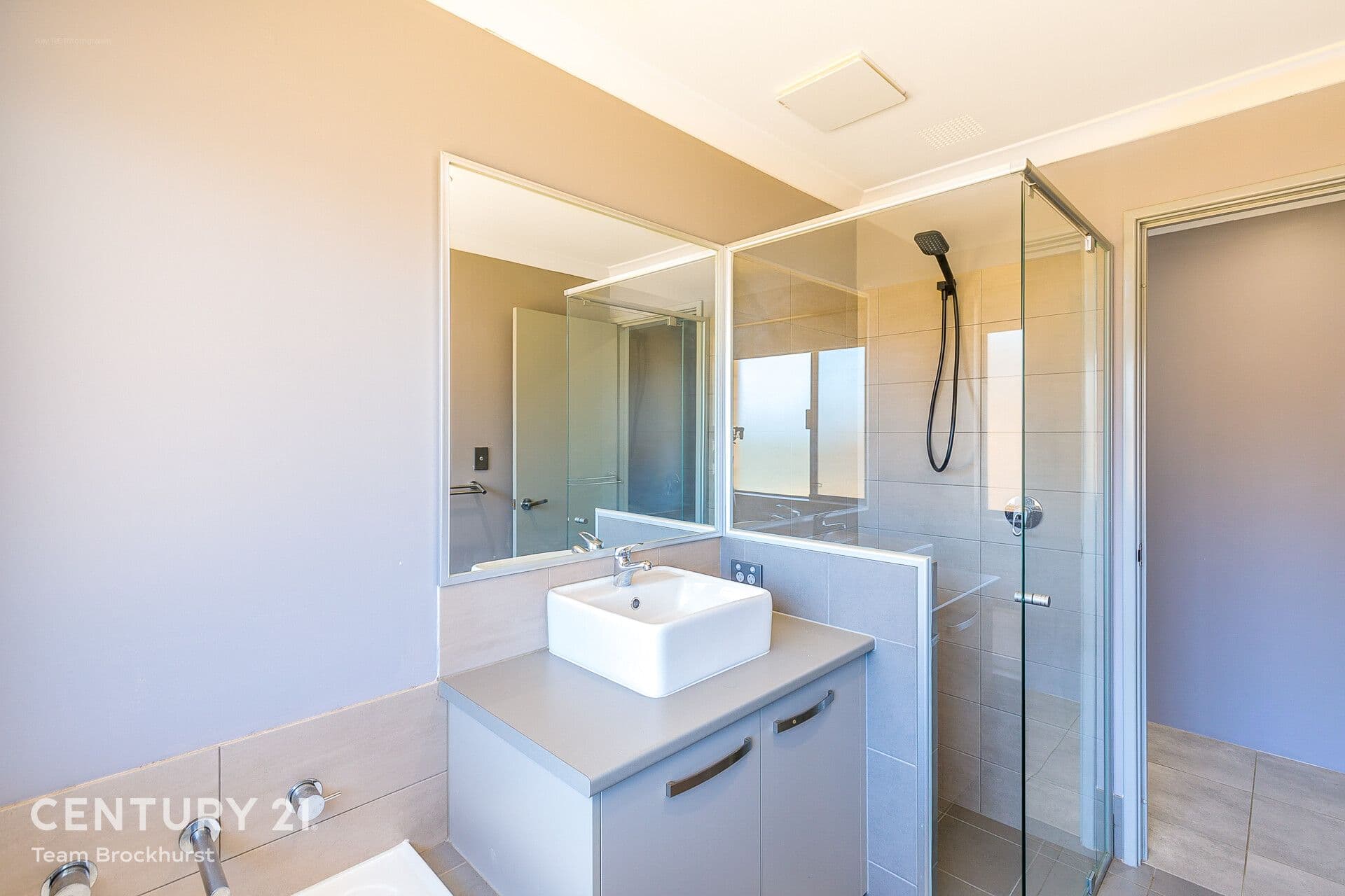 1/21 Clover Approach, Seville Grove, WA, 6112, Seville Grove - Thumbnail 3
