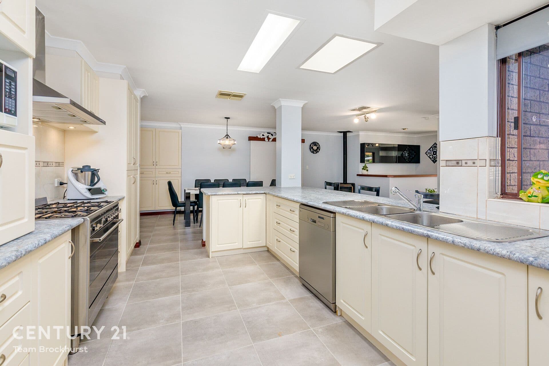 7/10 Warton Rd, Huntingdale, WA, 6110, Gosnells - Thumbnail 2