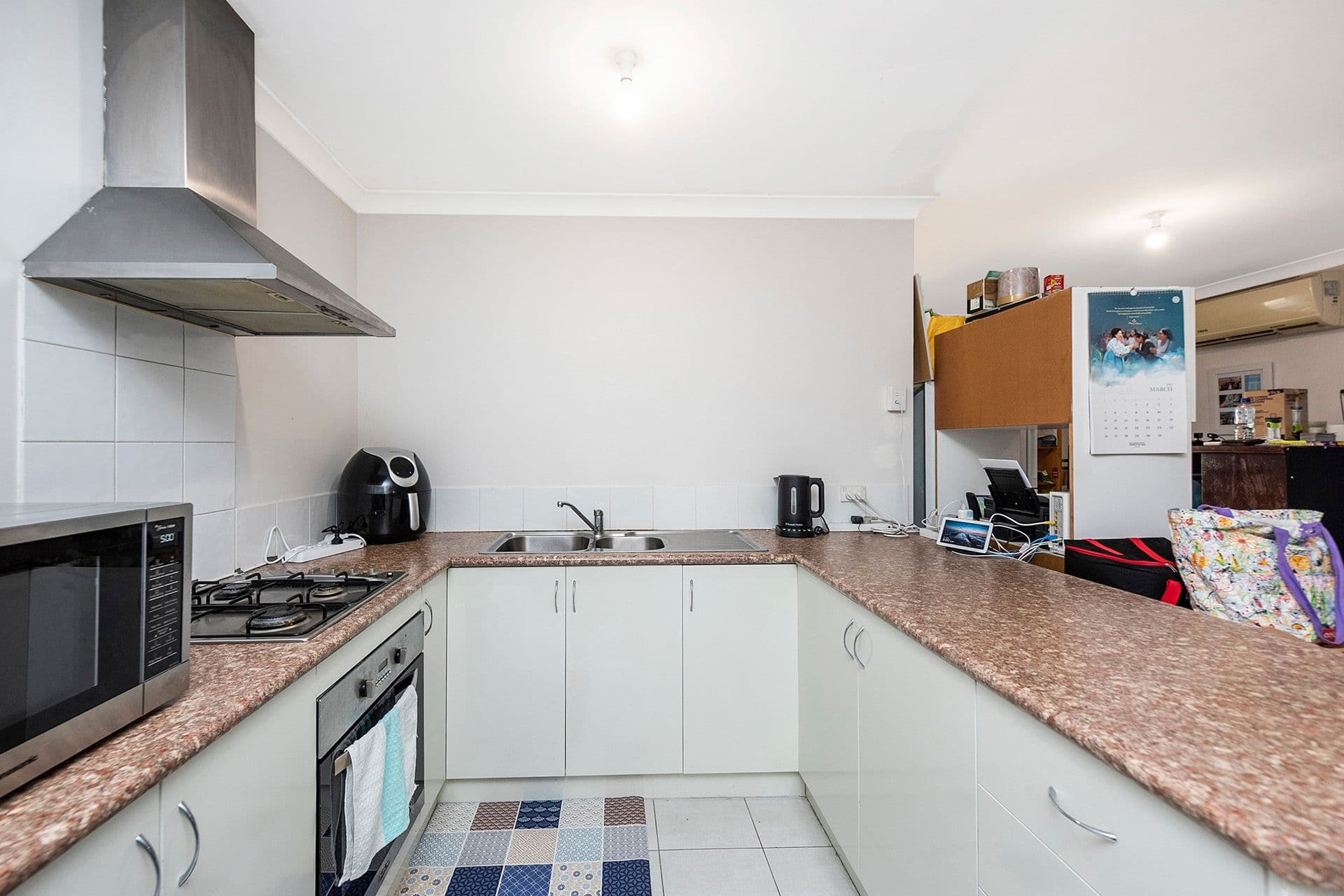 5/98-100 Wheatley Street, Gosnells, WA, 6110, Gosnells - Thumbnail 2