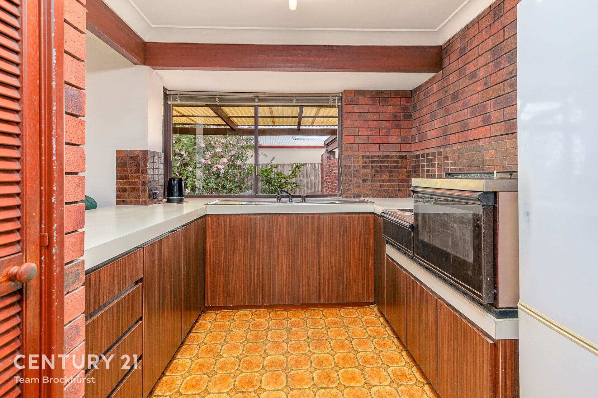 7/10 Warton Rd, Huntingdale, WA, 6110, Waikiki - Thumbnail 3