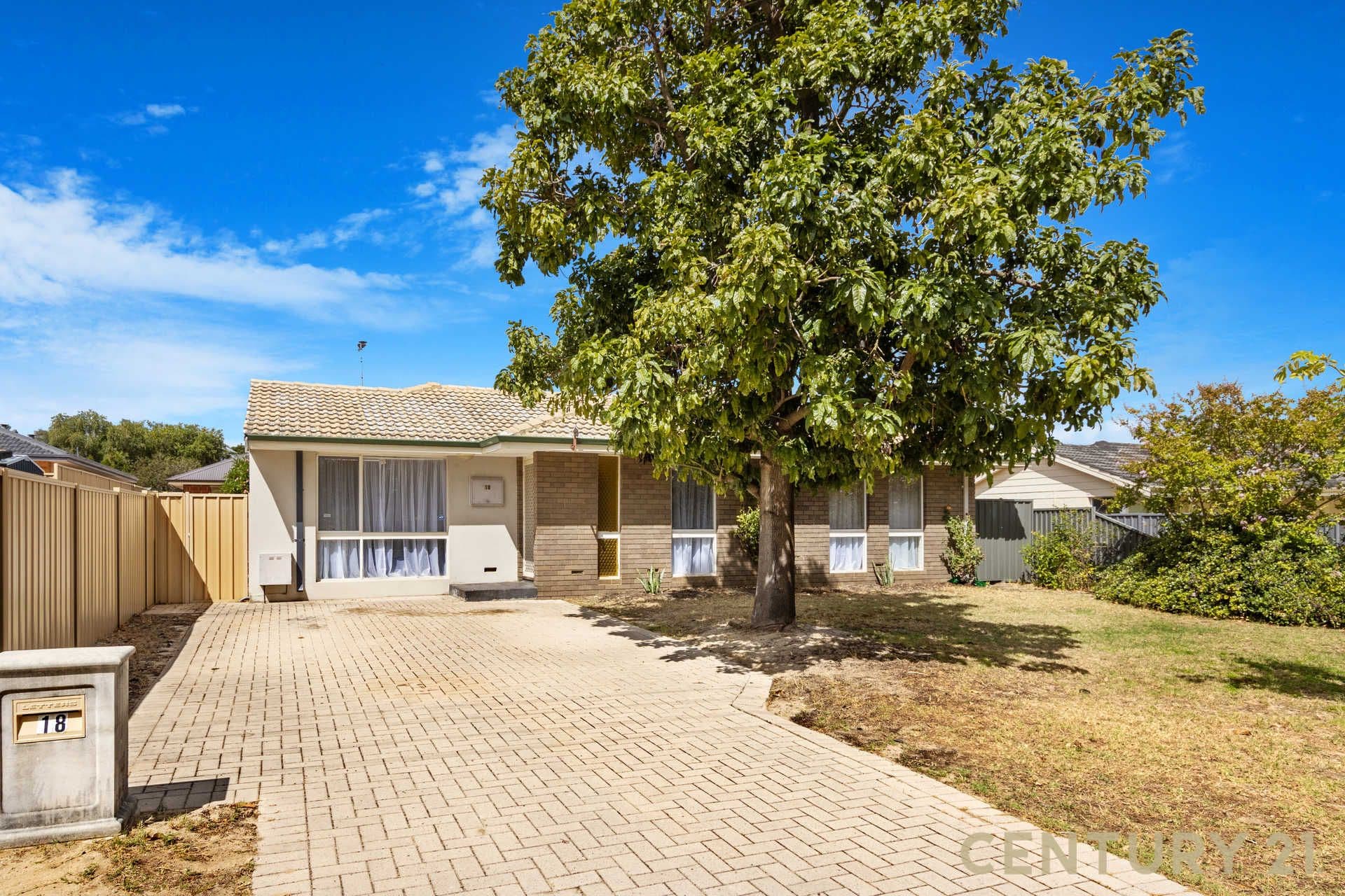 7/10 Warton Rd, Huntingdale, WA, 6110, High Wycombe - Image 1