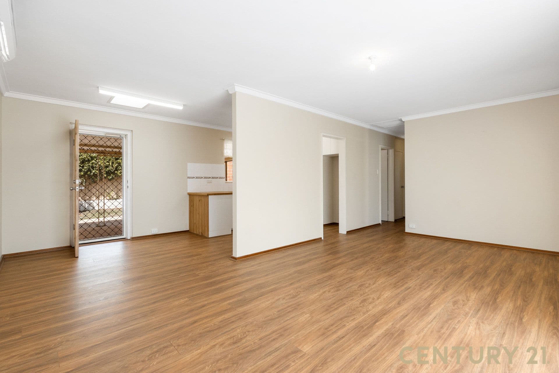 7/10 Warton Rd, Huntingdale, WA, 6110, High Wycombe - Thumbnail 6