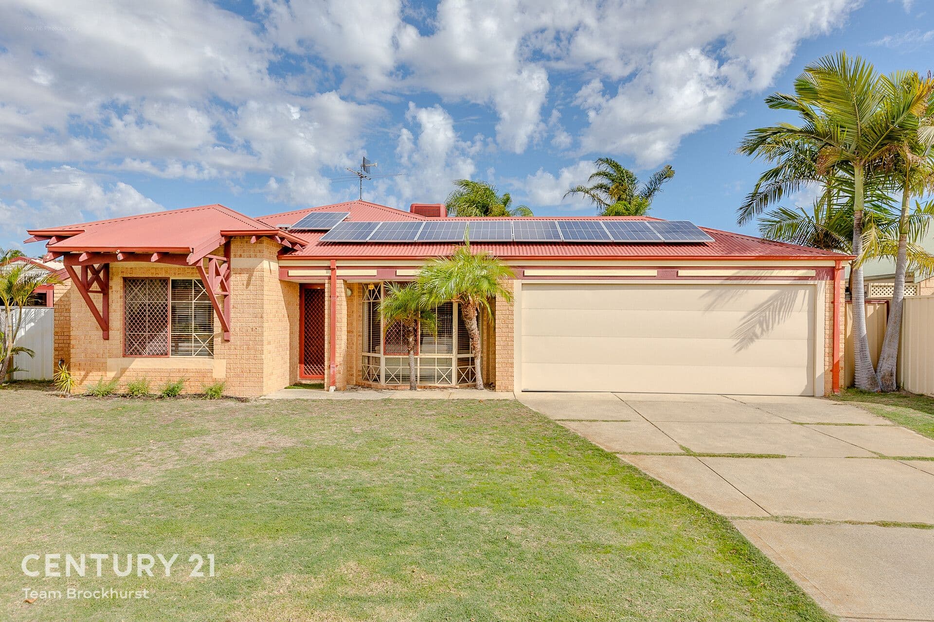 7/10 Warton Rd, Huntingdale, WA, 6110, Huntingdale - Image 1