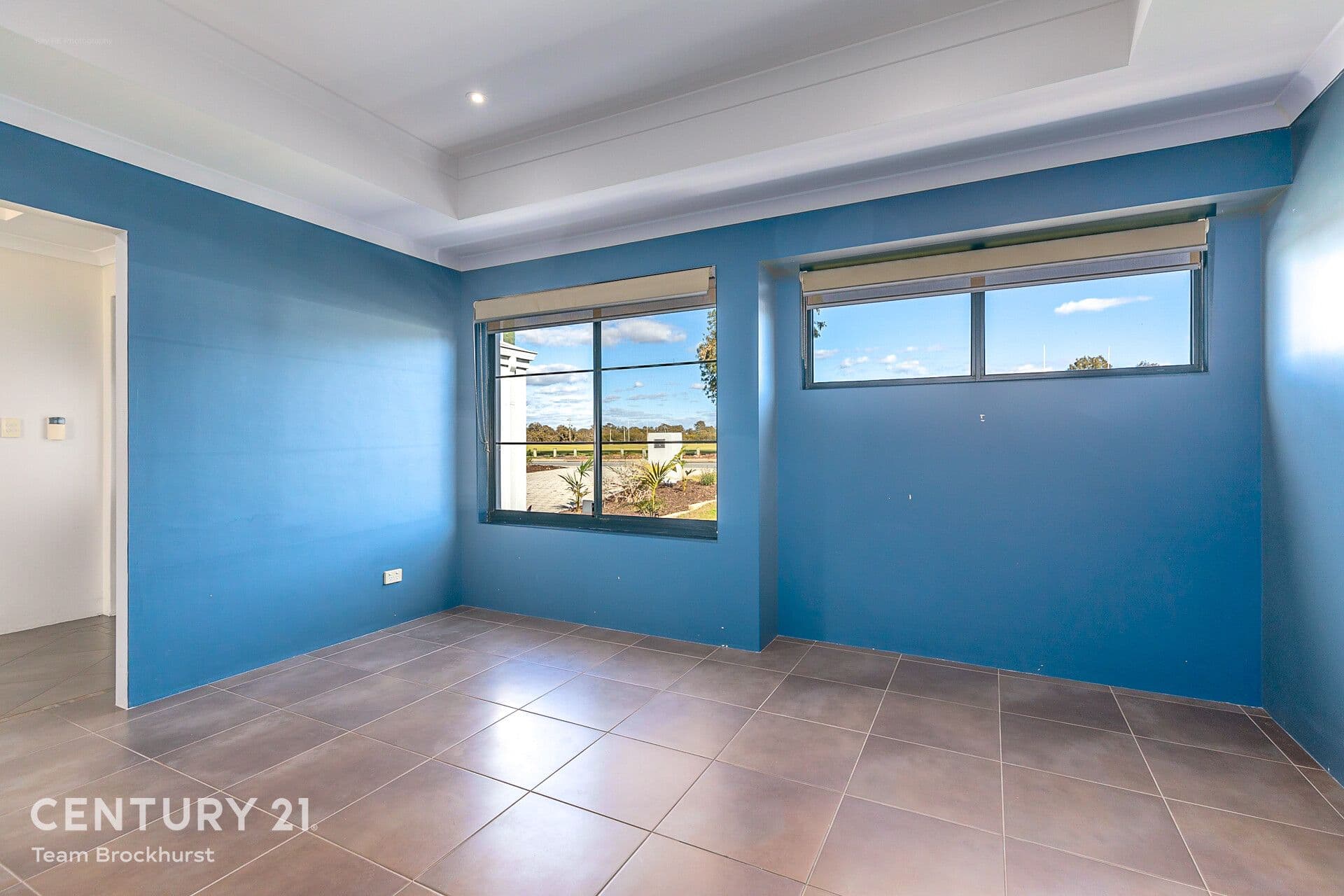 7/10 Warton Rd, Huntingdale, WA, 6110, Huntingdale - Thumbnail 2
