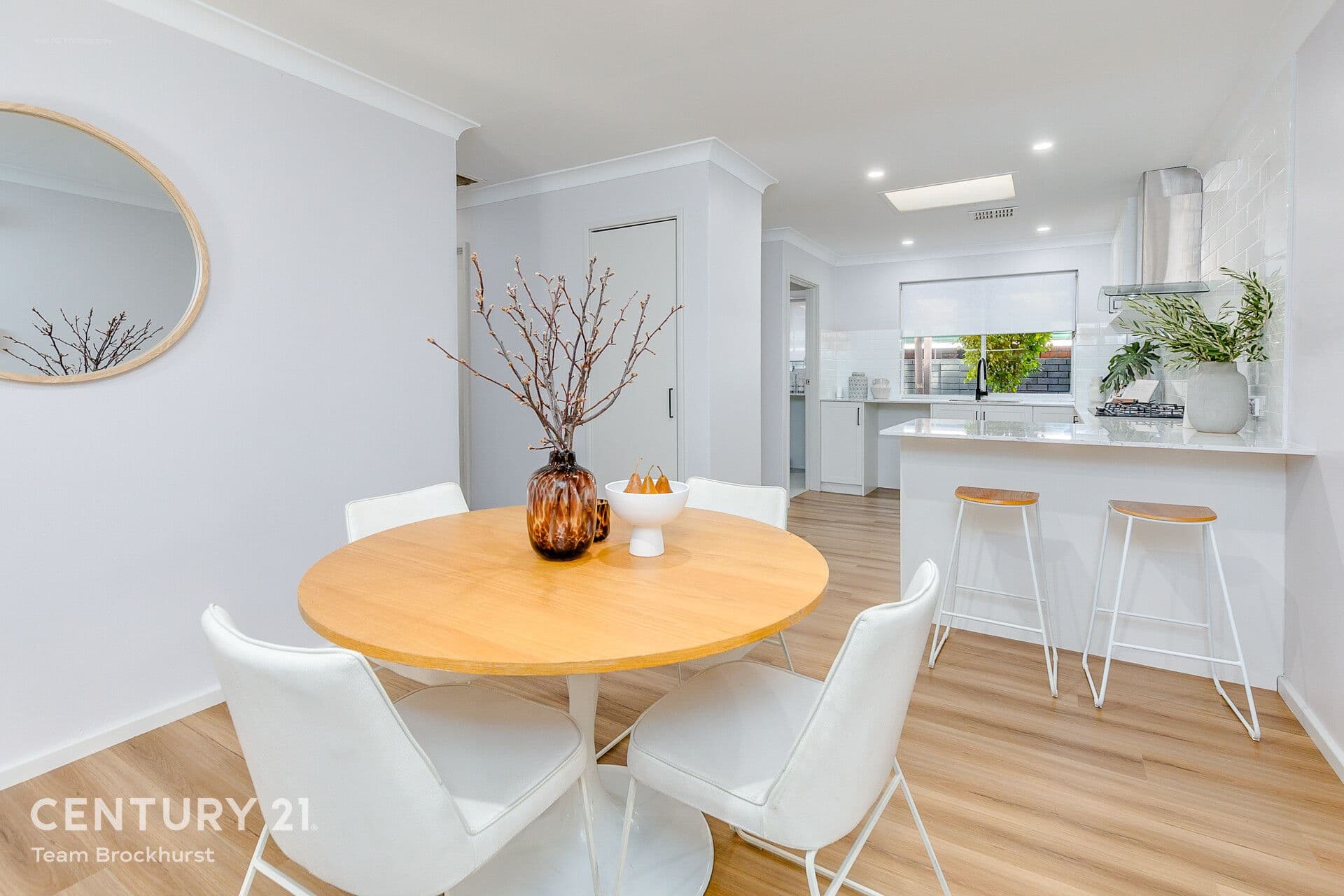 7/10 Warton Rd, Huntingdale, WA, 6110, Huntingdale - Thumbnail 2