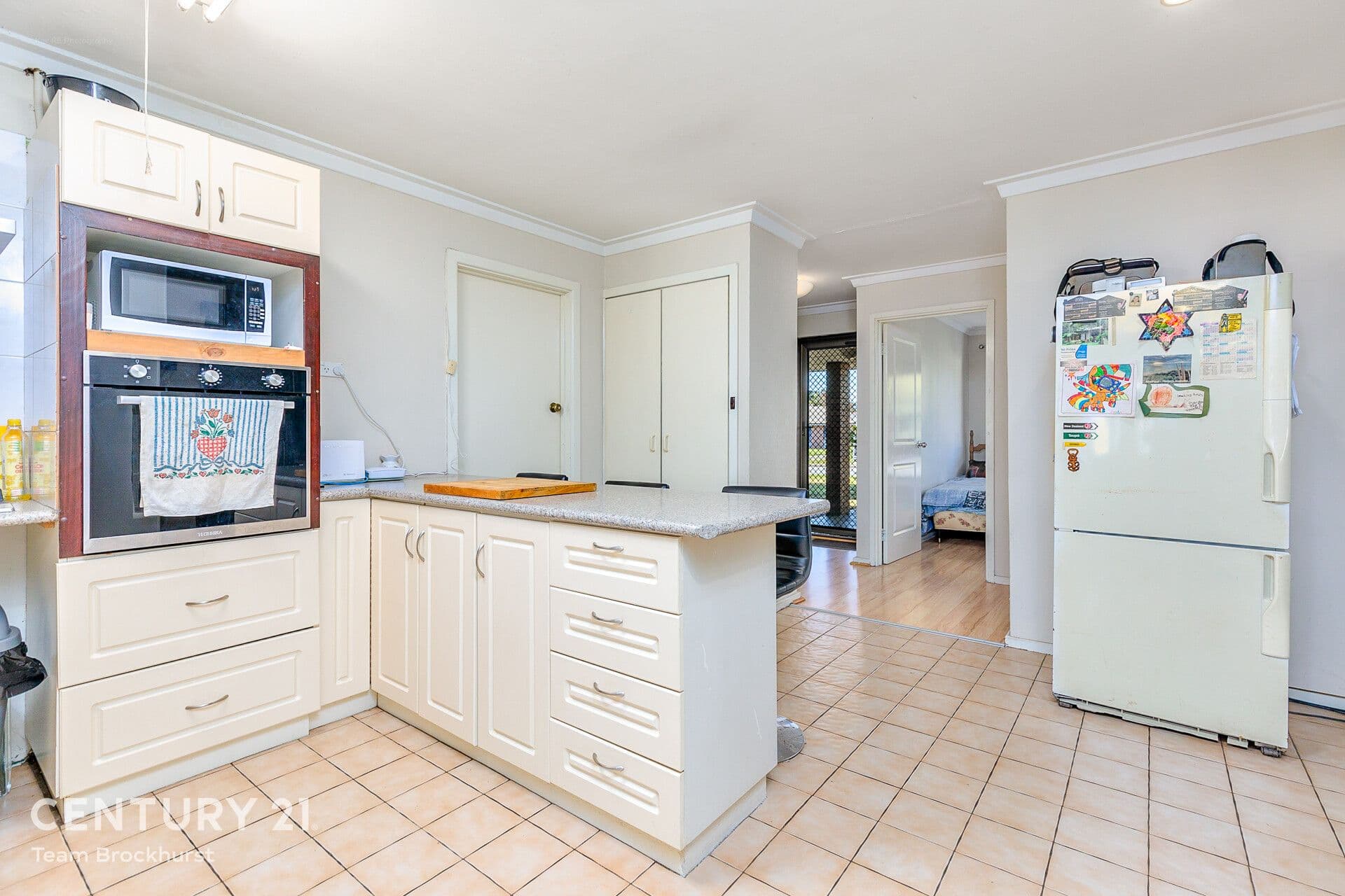 7/10 Warton Rd, Huntingdale, WA, 6110, Huntingdale - Thumbnail 2