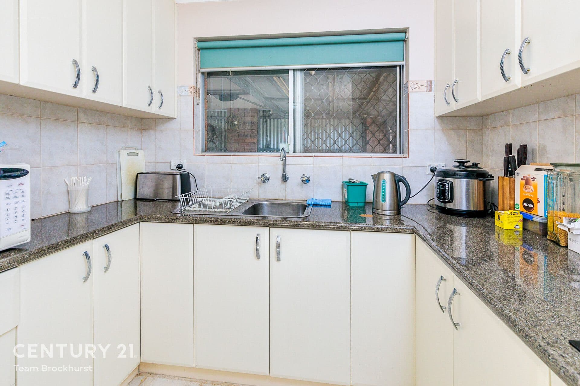 13 Dewar Street, Armadale, WA, 6112, Armadale - Thumbnail 2