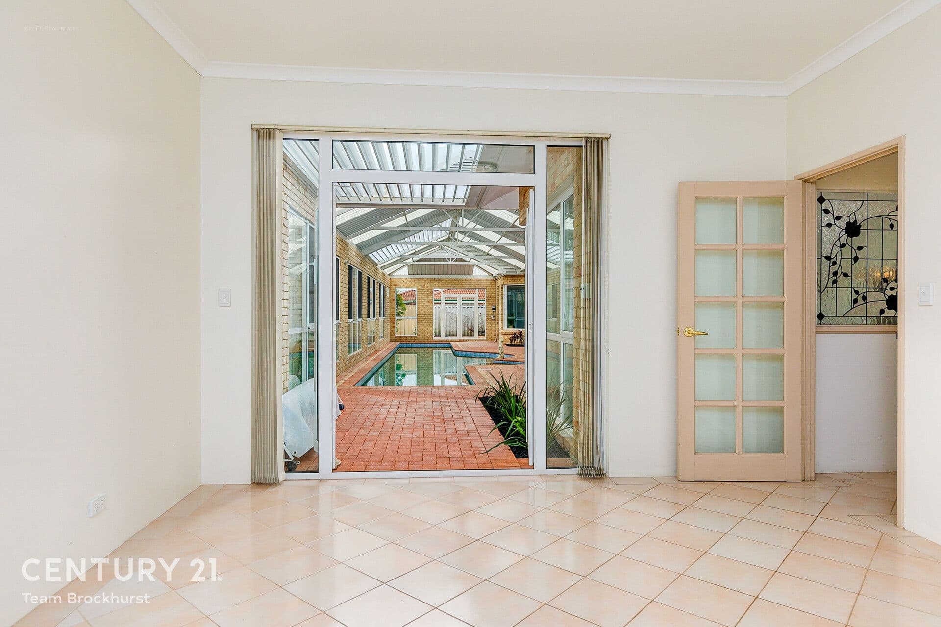 7/10 Warton Rd, Huntingdale, WA, 6110, Thornlie - Thumbnail 6