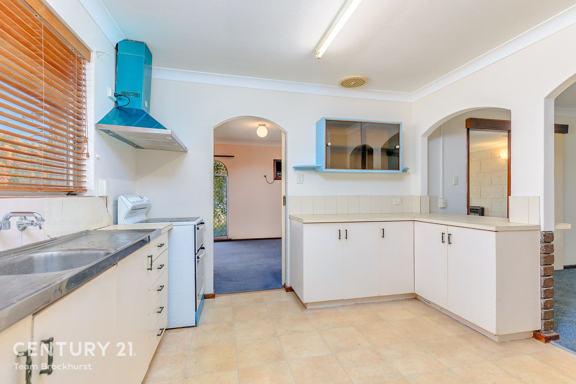 7/10 Warton Rd, Huntingdale, WA, 6110, Thornlie - Thumbnail 2
