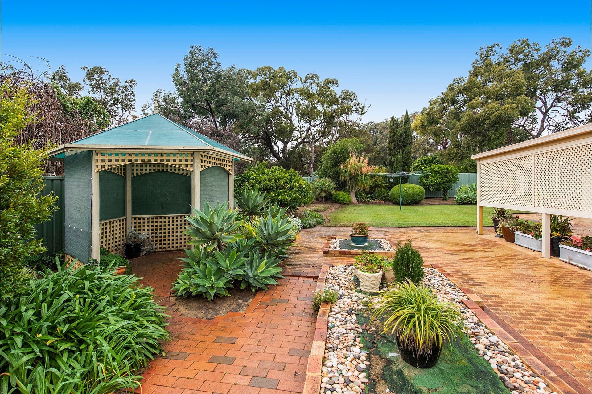 26 Casuarina Road, Maida Vale, WA, 6057, Maida Vale - Thumbnail 2
