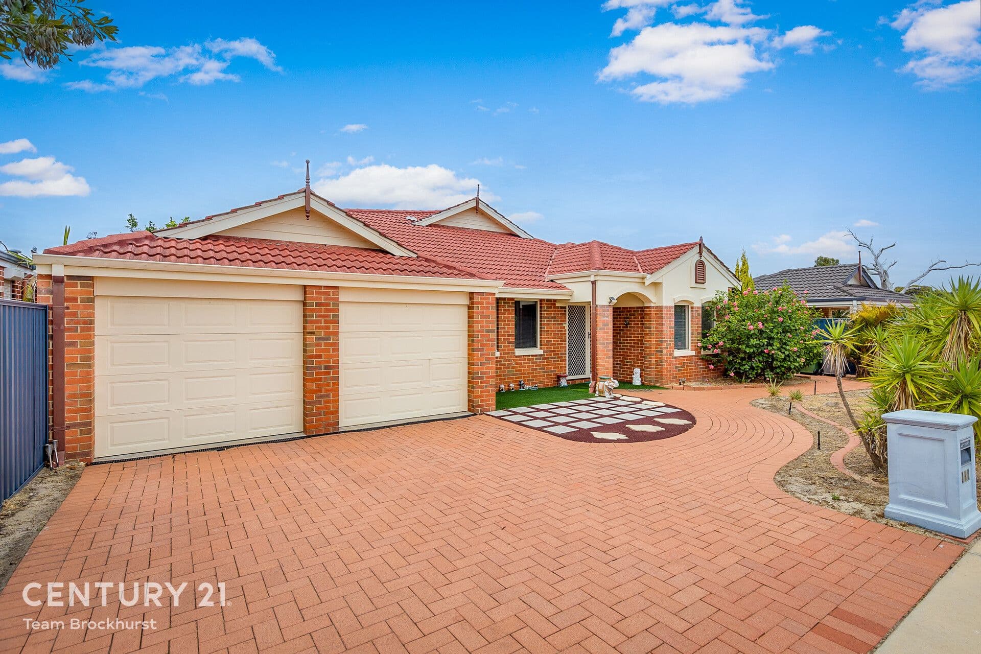 7/10 Warton Rd, Huntingdale, WA, 6110, Southern River - Image 1