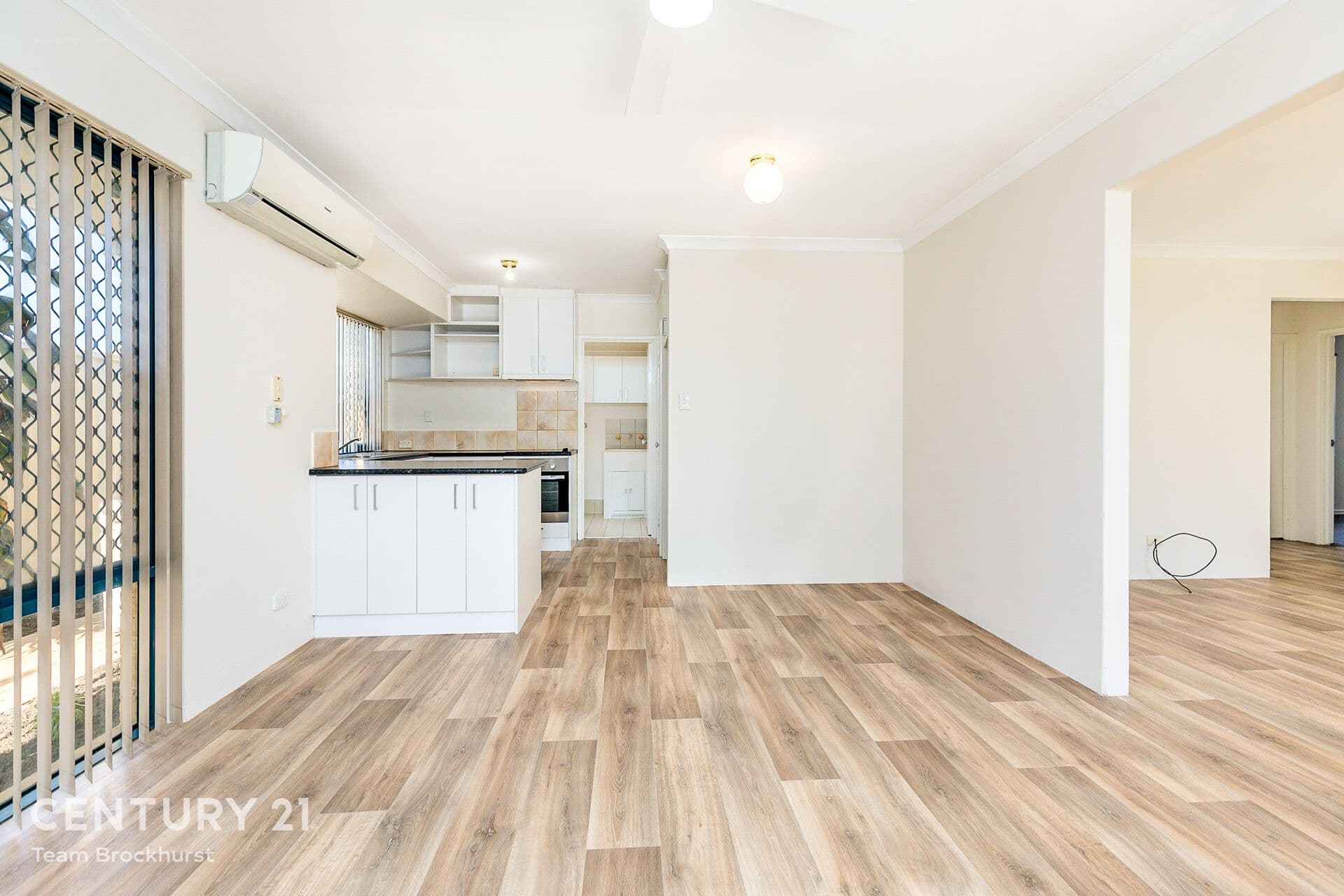 1/5 Bronzewing Street, Huntingdale, WA, 6110, Huntingdale - Thumbnail 3