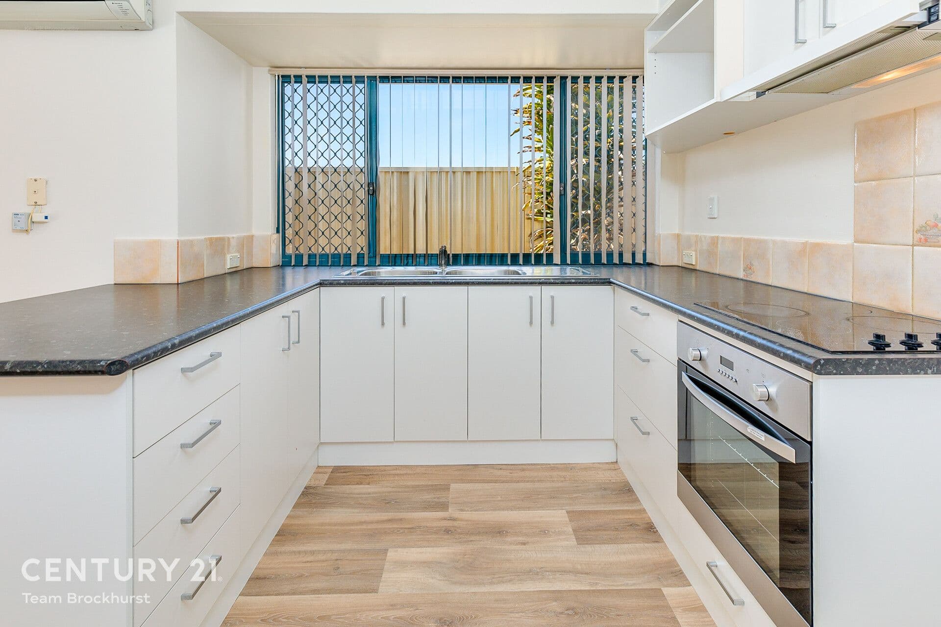 1/5 Bronzewing Street, Huntingdale, WA, 6110, Huntingdale - Thumbnail 2