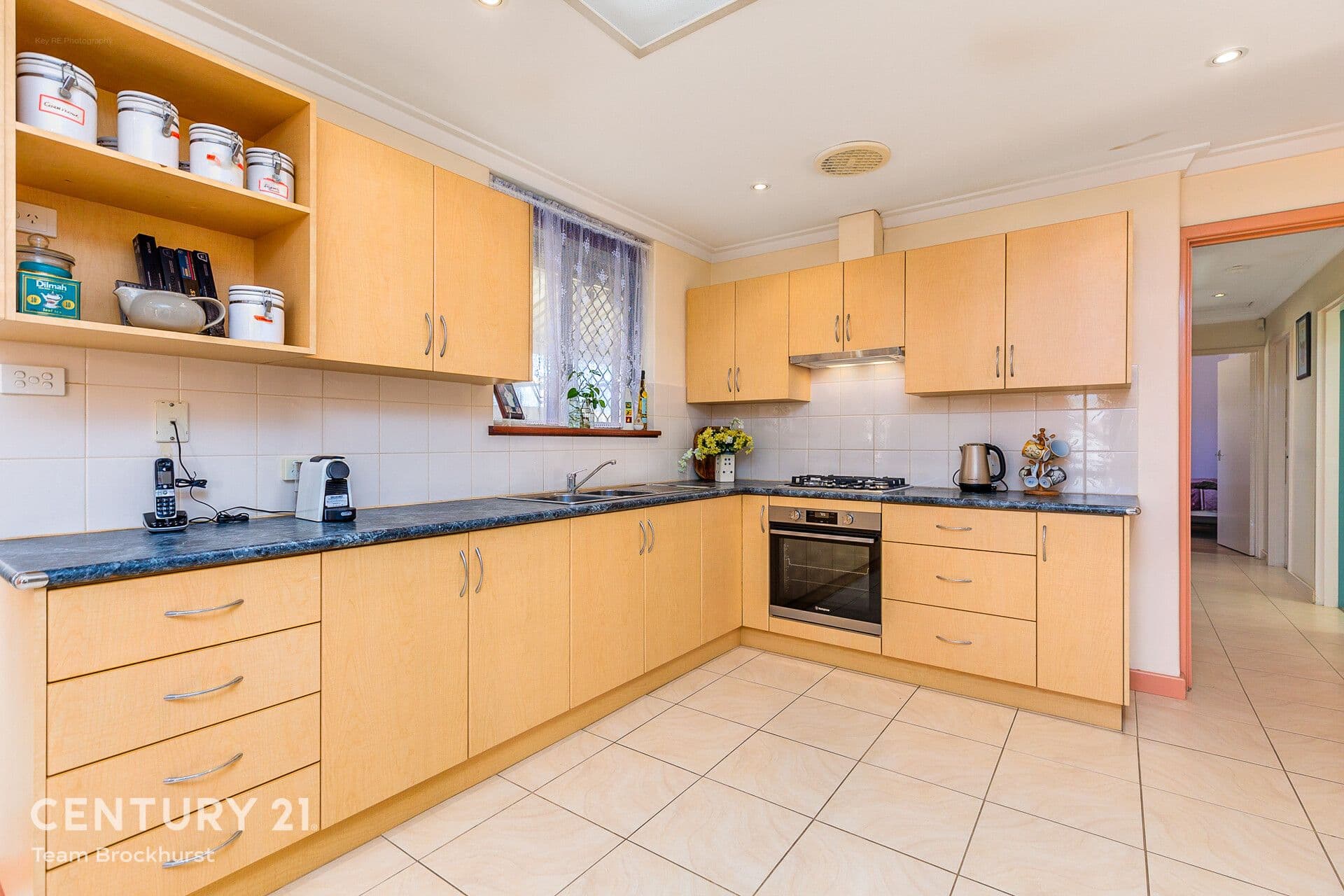 7/10 Warton Rd, Huntingdale, WA, 6110, Thornlie - Thumbnail 2