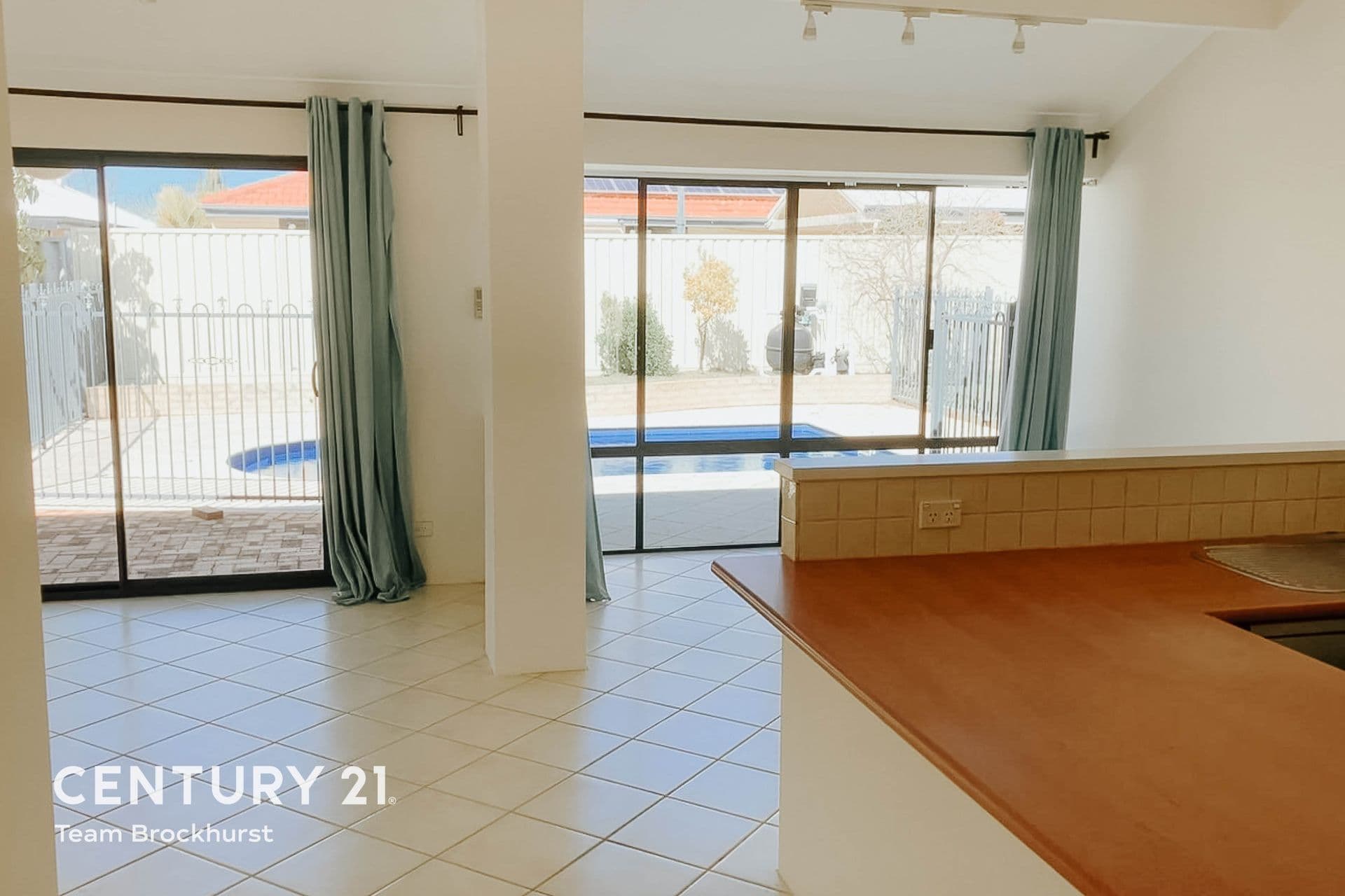 7/10 Warton Rd, Huntingdale, WA, 6110, Canning Vale - Thumbnail 4