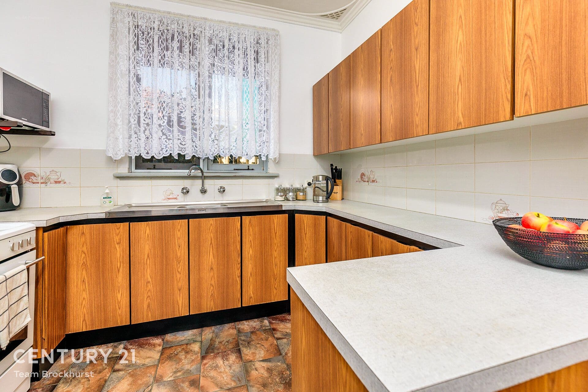 7/10 Warton Rd, Huntingdale, WA, 6110, Thornlie - Thumbnail 2