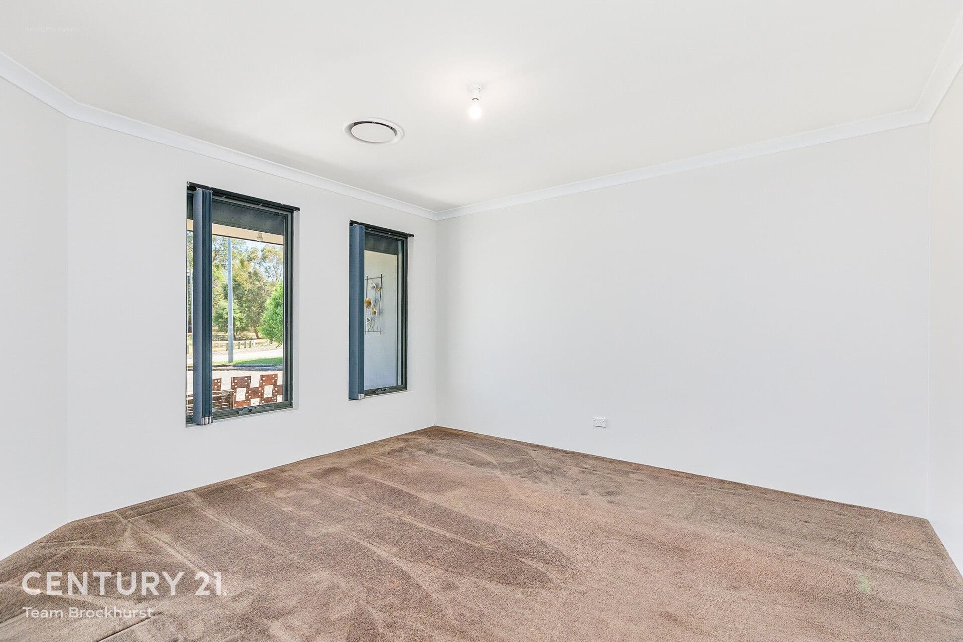 7/10 Warton Rd, Huntingdale, WA, 6110, Swan View - Thumbnail 8