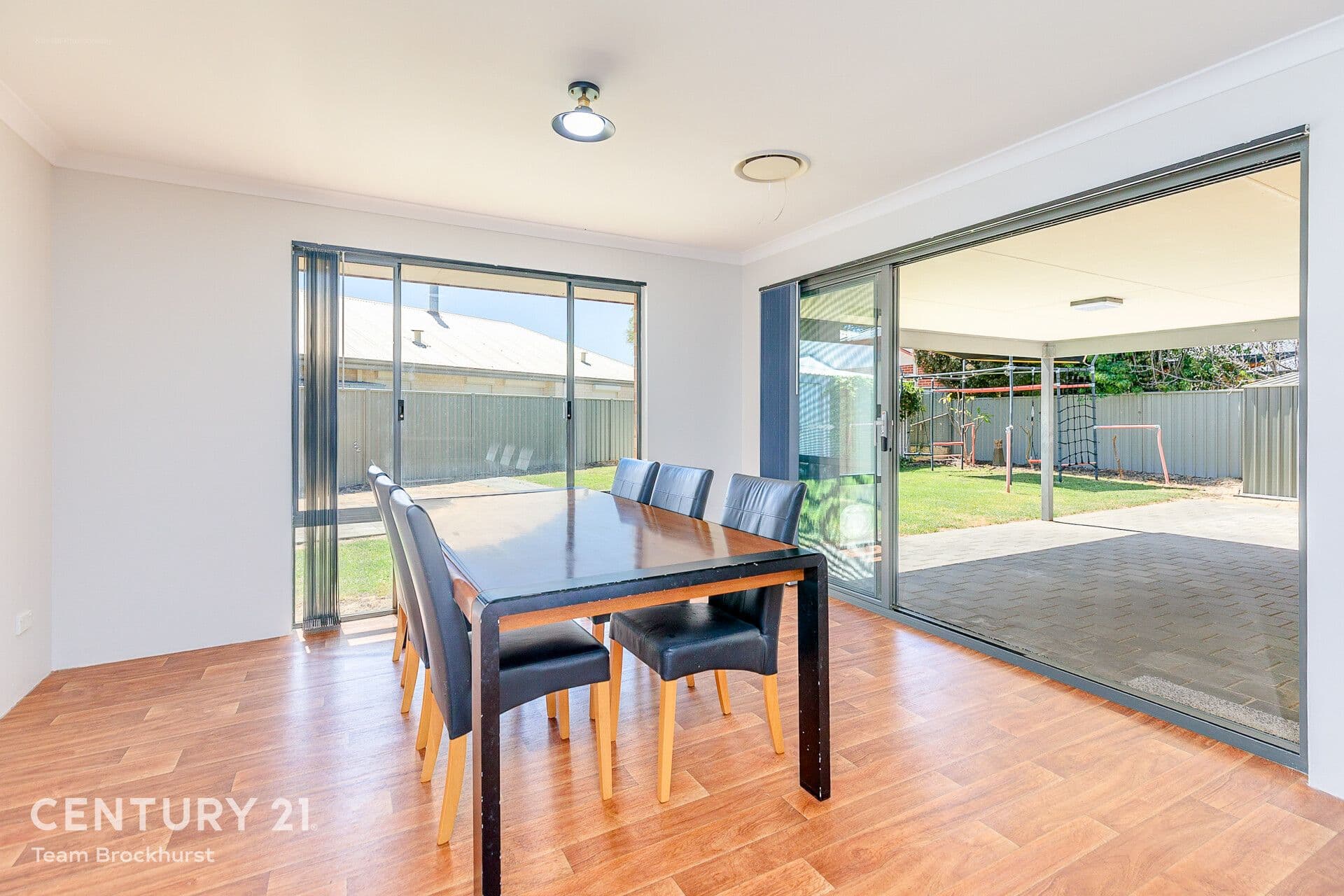 7/10 Warton Rd, Huntingdale, WA, 6110, Swan View - Thumbnail 3