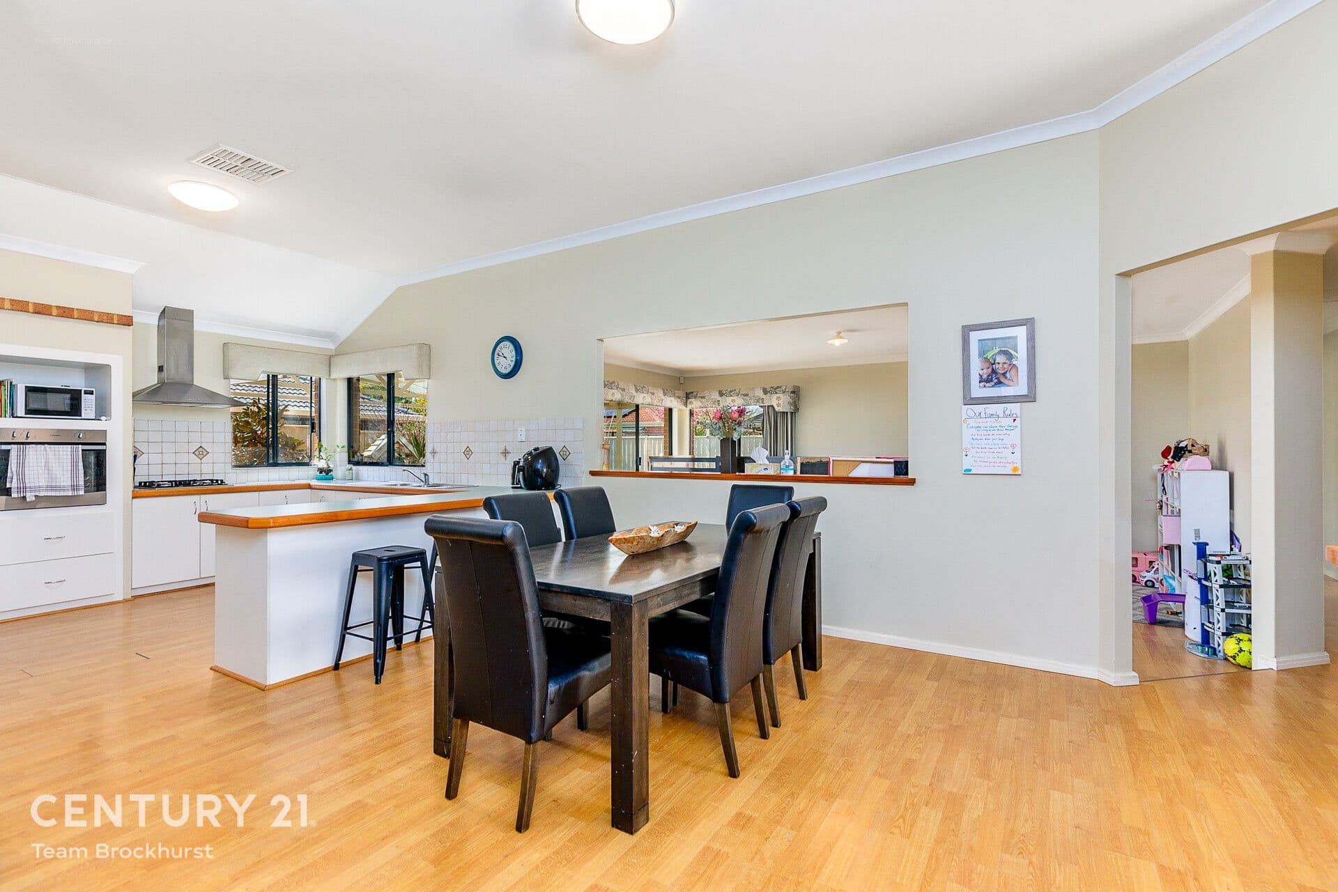 7/10 Warton Rd, Huntingdale, WA, 6110, Canning Vale - Thumbnail 2