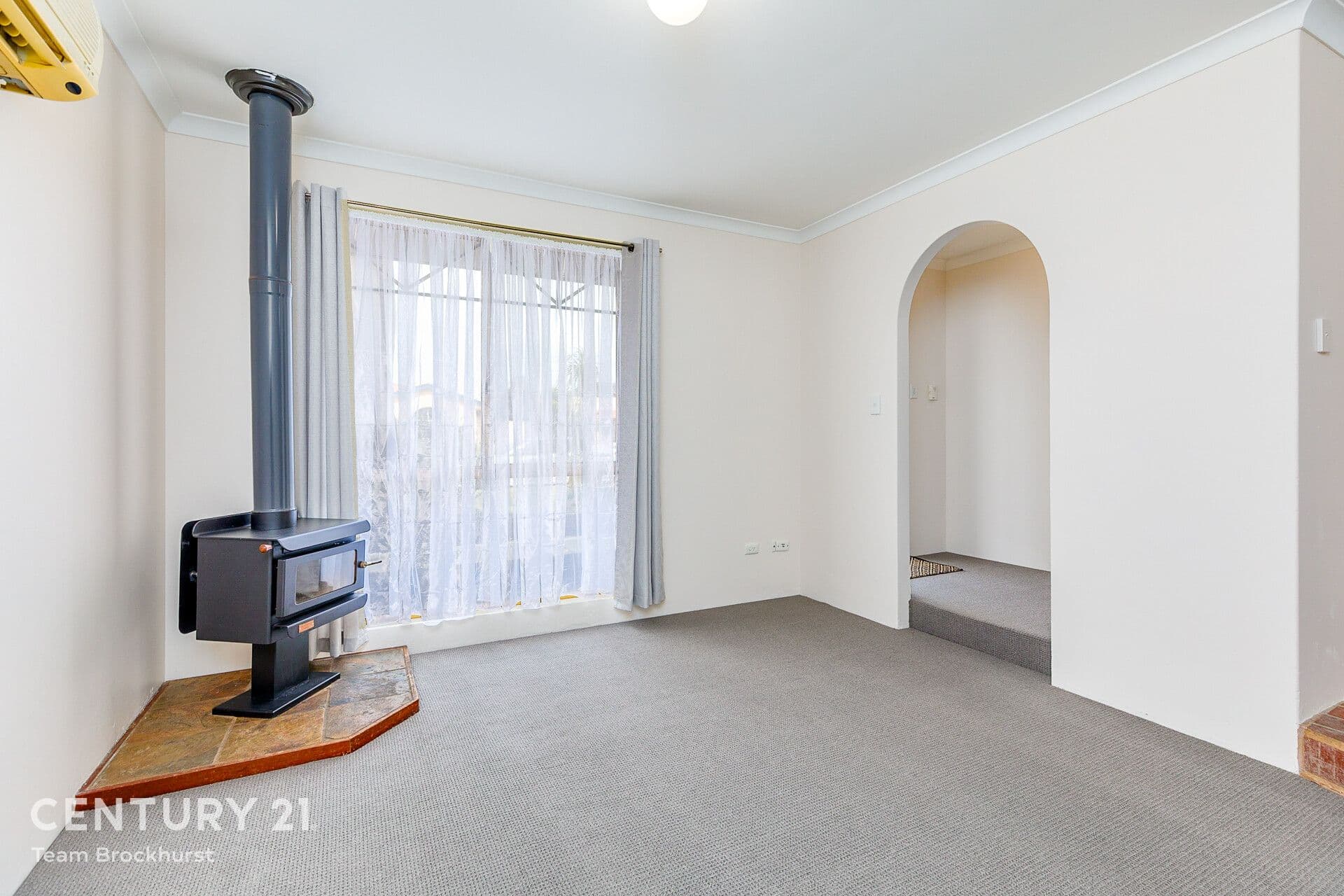 7/10 Warton Rd, Huntingdale, WA, 6110, Huntingdale - Thumbnail 2
