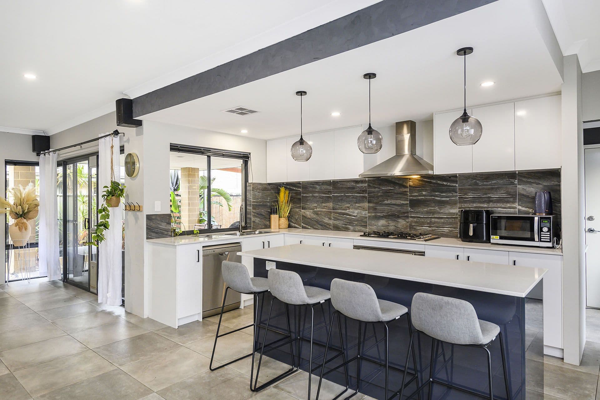 7/10 Warton Rd, Huntingdale, WA, 6110, Wellard - Image 1
