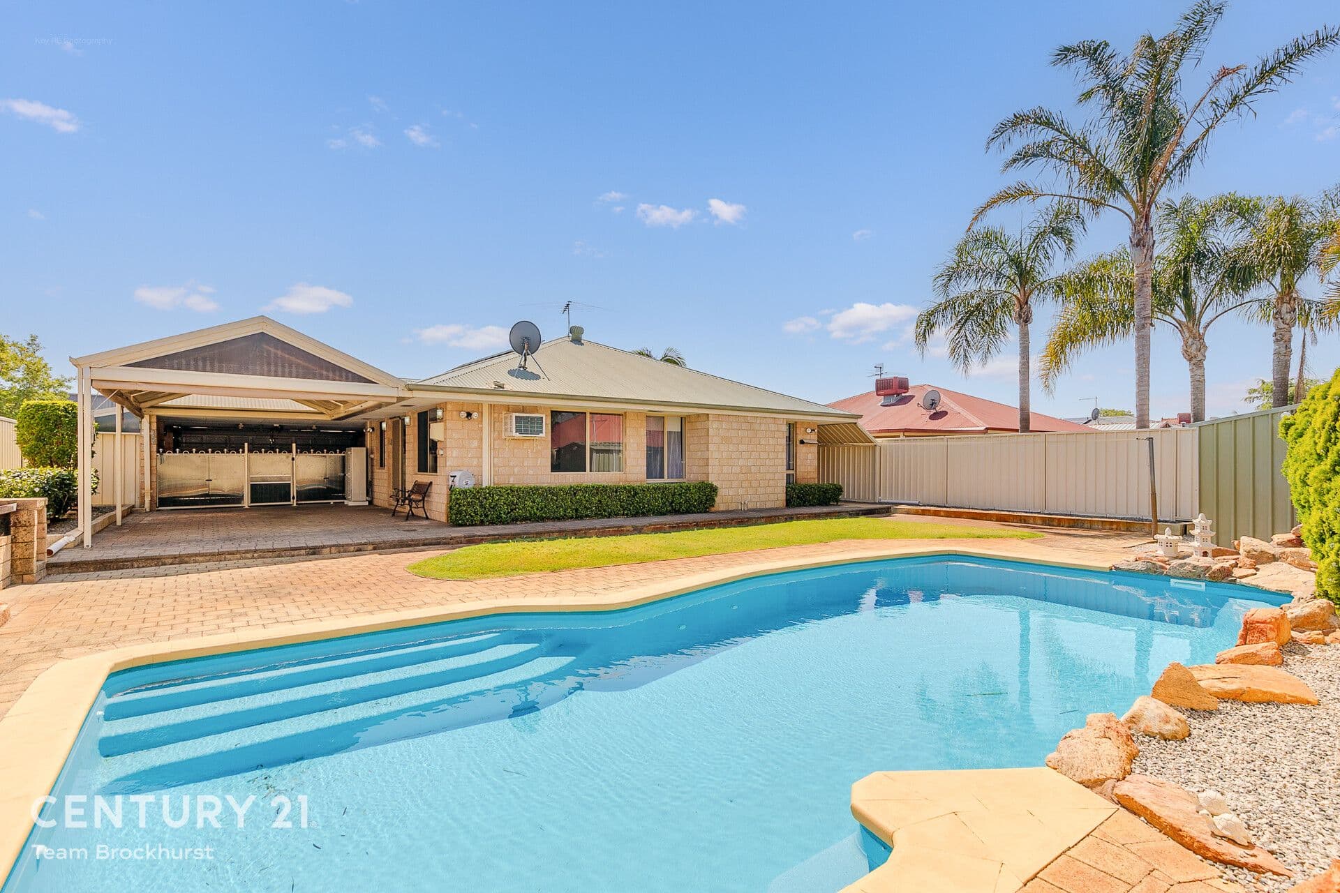 7/10 Warton Rd, Huntingdale, WA, 6110, Huntingdale - Image 1