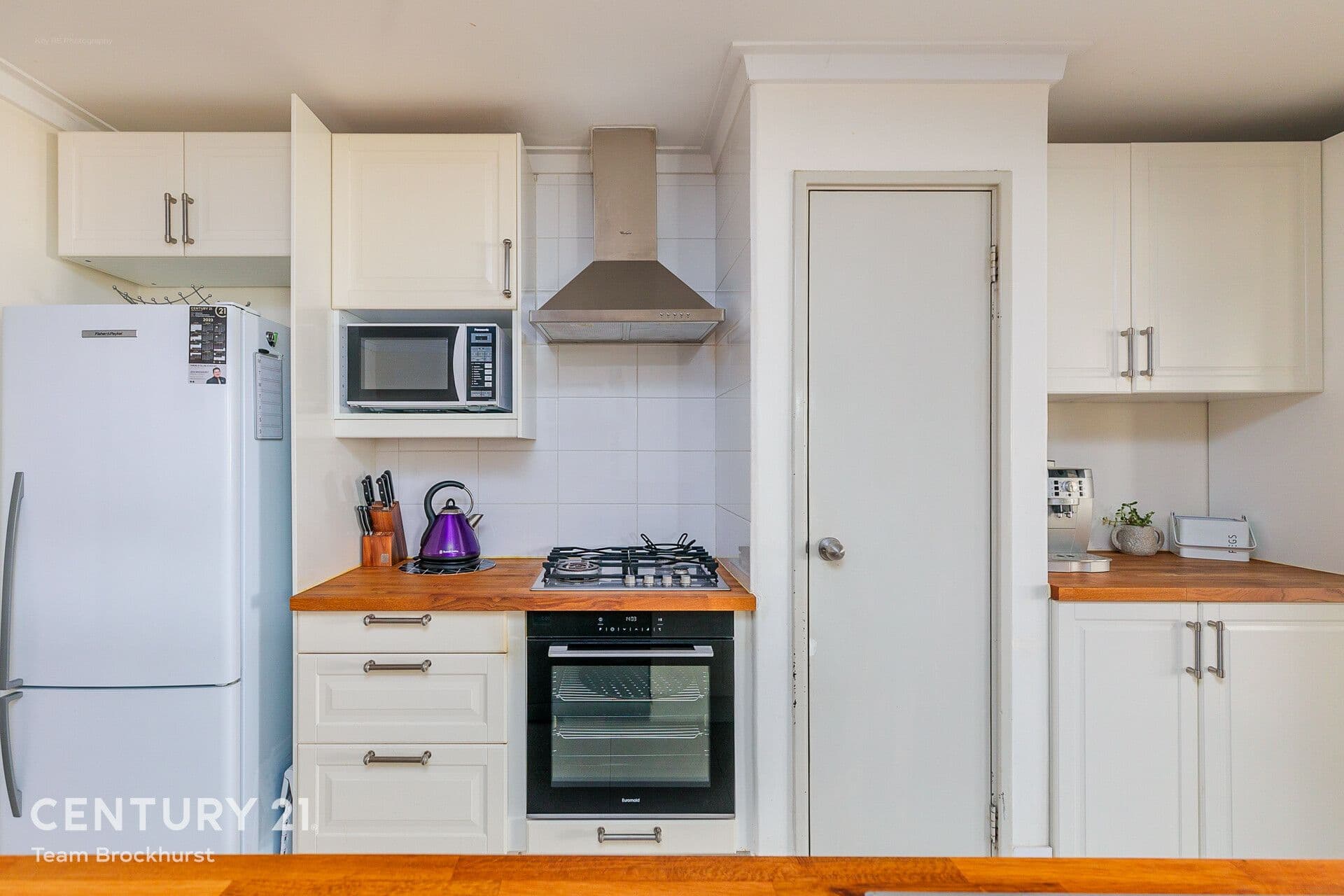 7/10 Warton Rd, Huntingdale, WA, 6110, Huntingdale - Thumbnail 2